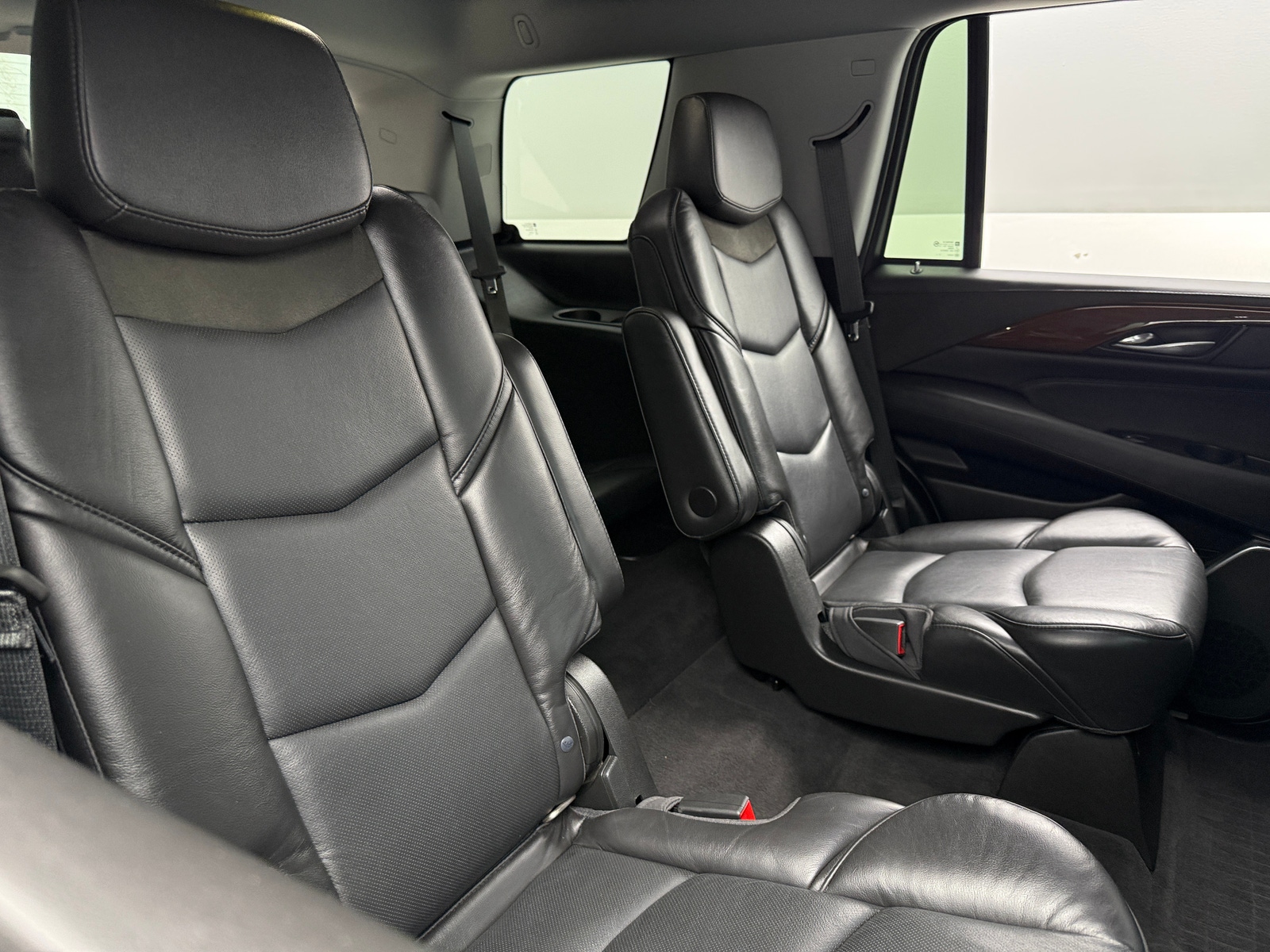 Thumbnail: 2018 Cadillac Escalade - 5