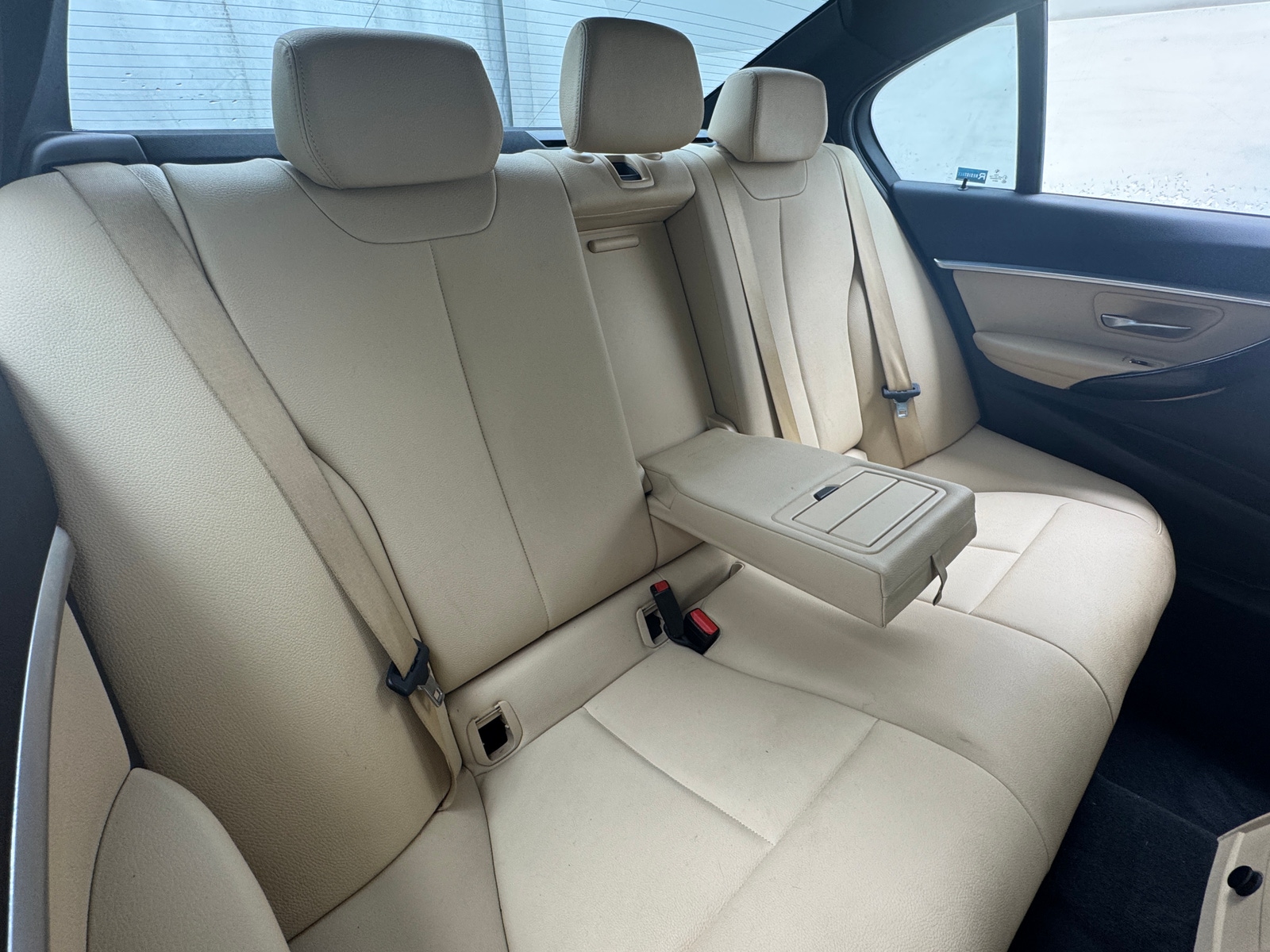 Thumbnail: 2017 BMW 3 Series - 5