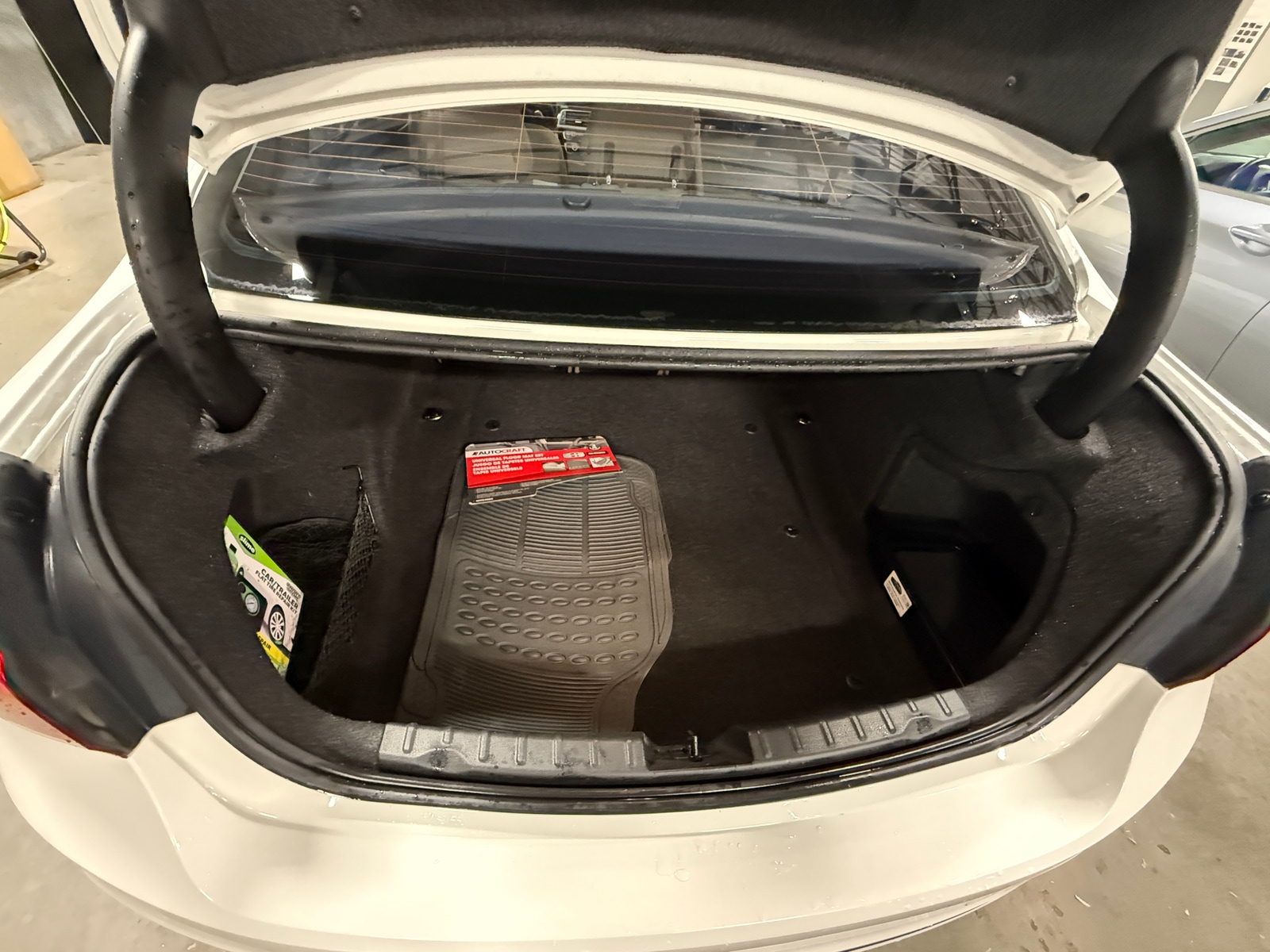 Thumbnail: 2017 BMW 3 Series - 6