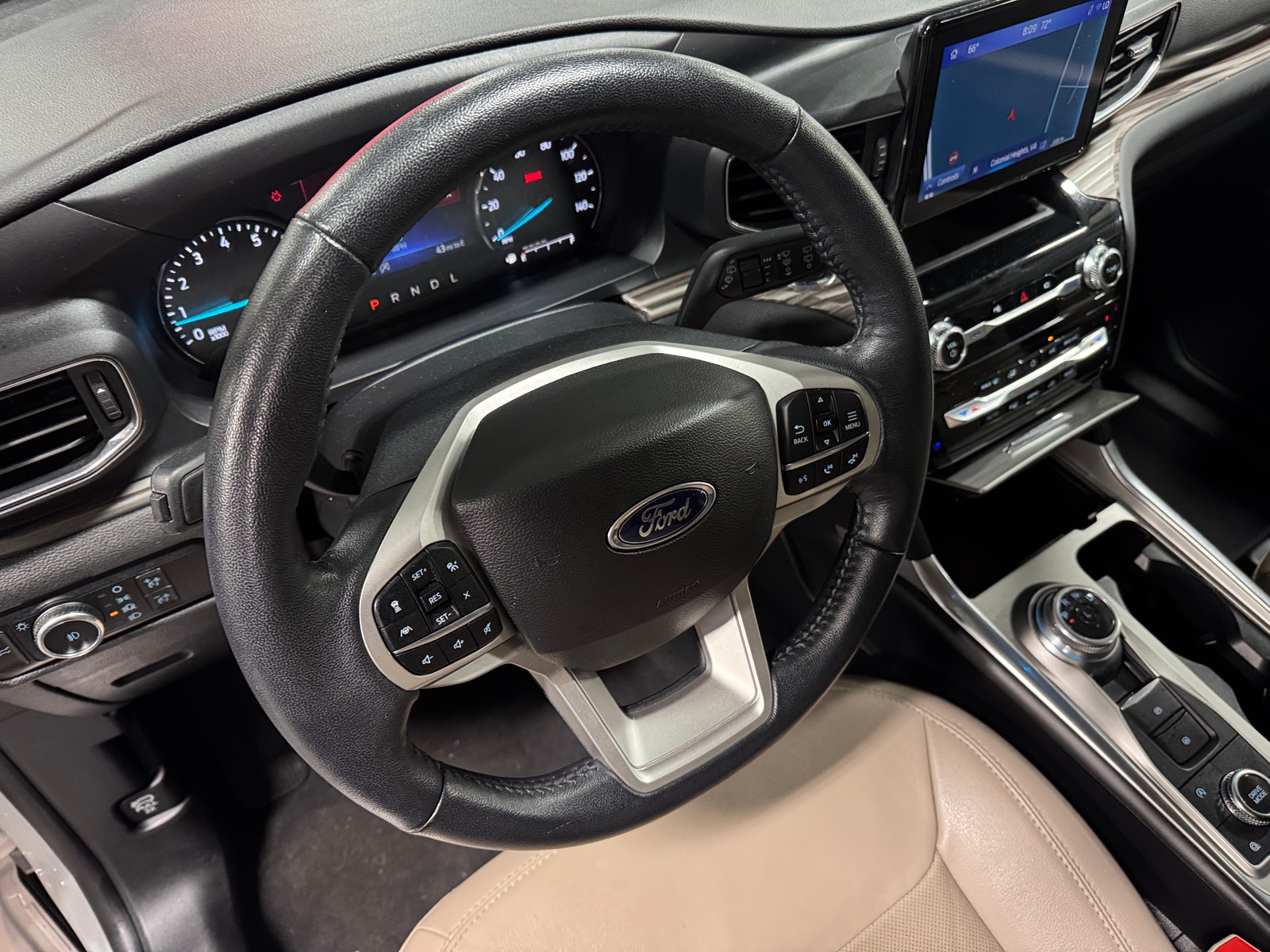 Thumbnail: 2023 Ford Explorer - 4