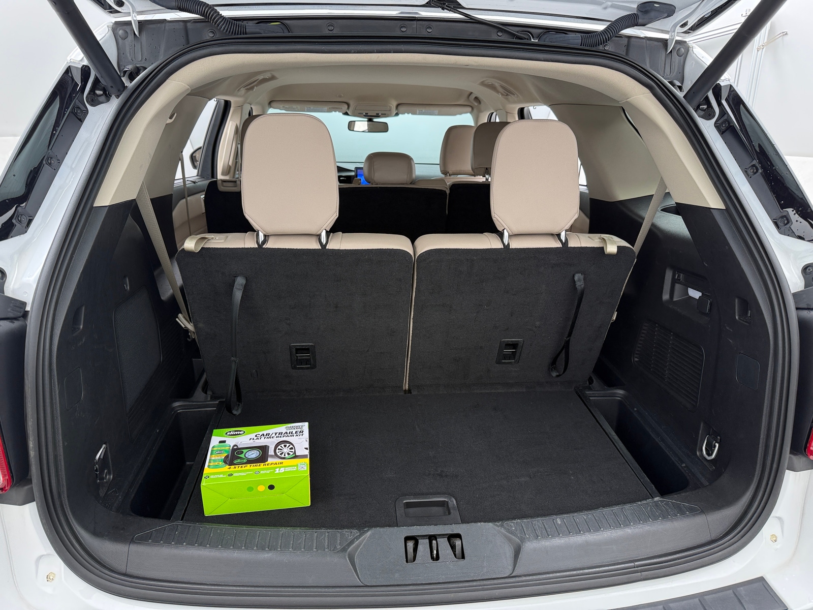 Thumbnail: 2023 Ford Explorer - 6