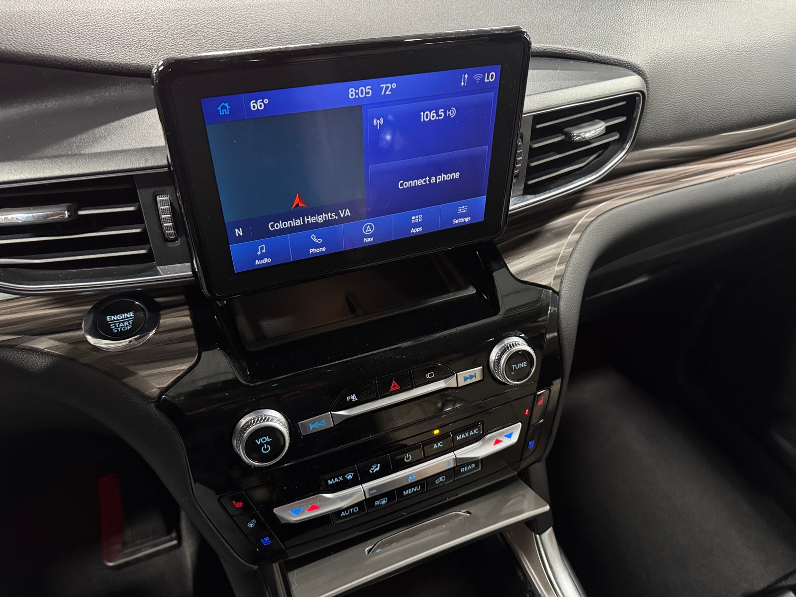 Thumbnail: 2023 Ford Explorer - 3