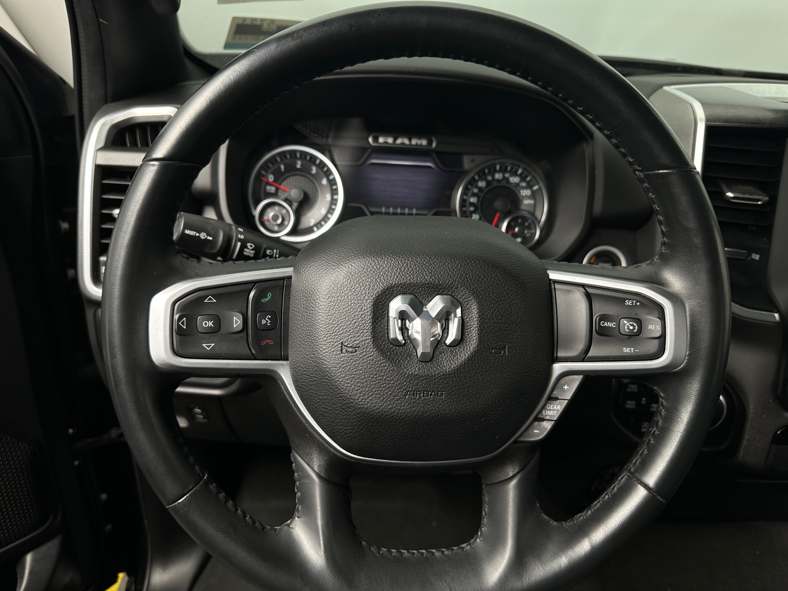 Thumbnail: 2022 RAM 1500 - 5