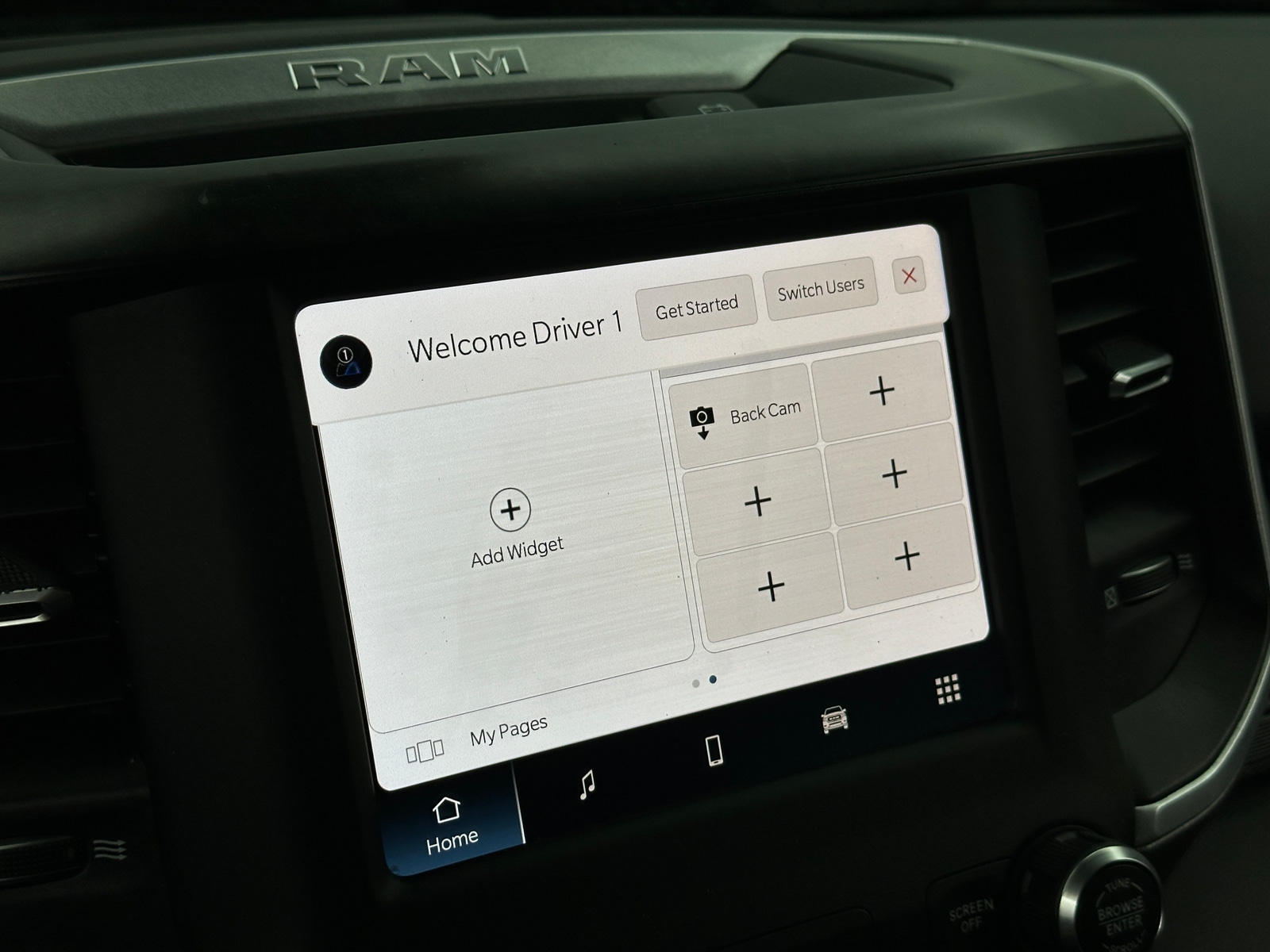 Thumbnail: 2022 RAM 1500 - 4