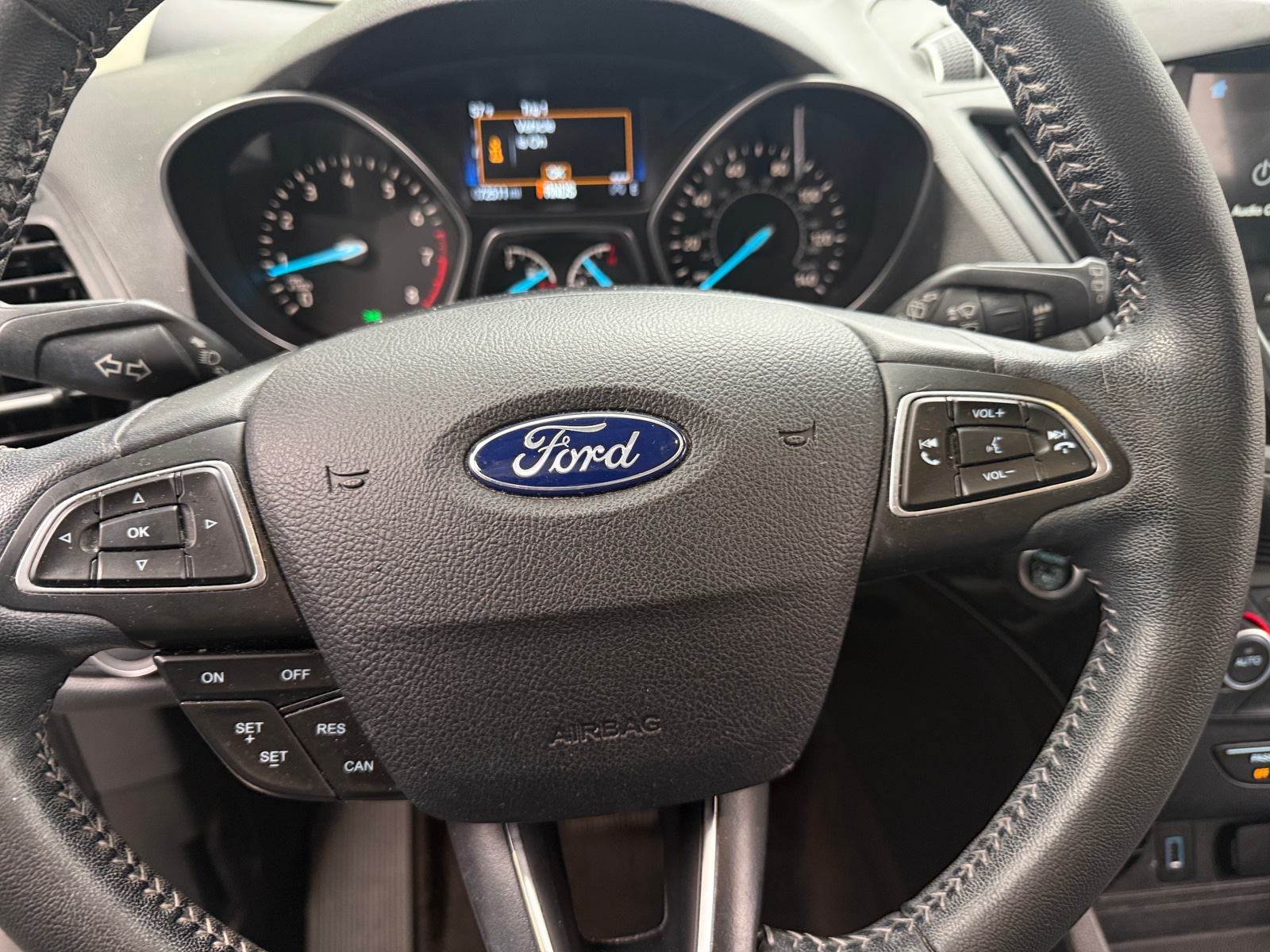 Thumbnail: 2019 Ford Escape - 4