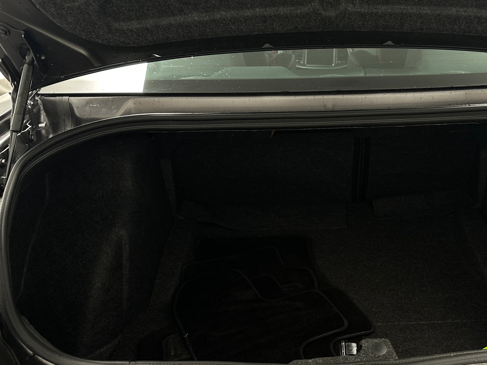 Thumbnail: 2016 Dodge Challenger - 5