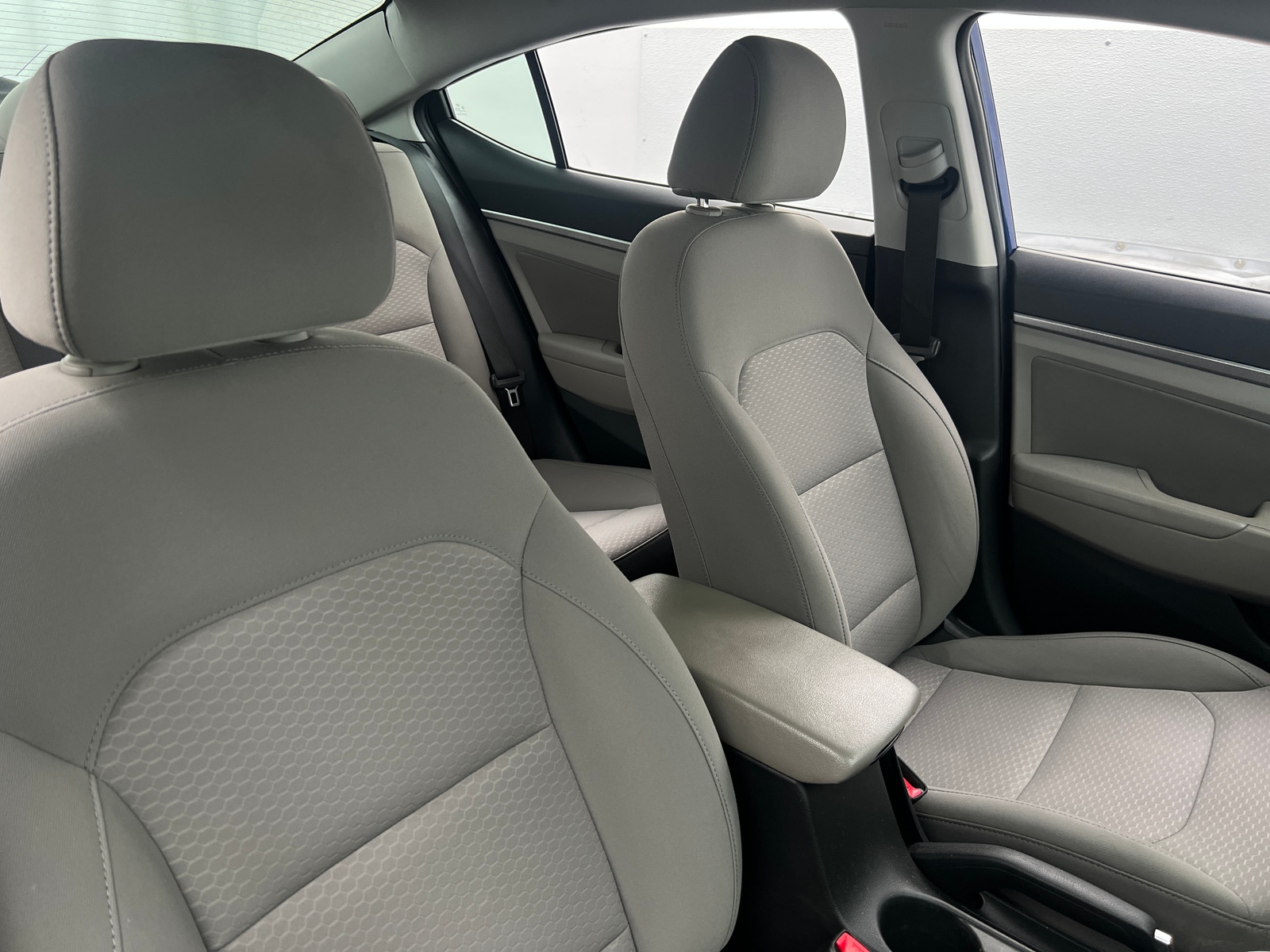 Thumbnail: 2020 Hyundai Elantra - 2