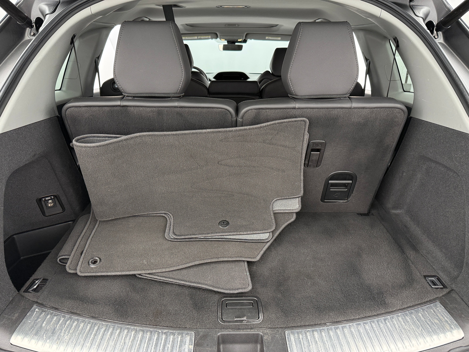 Thumbnail: 2019 Acura MDX - 6