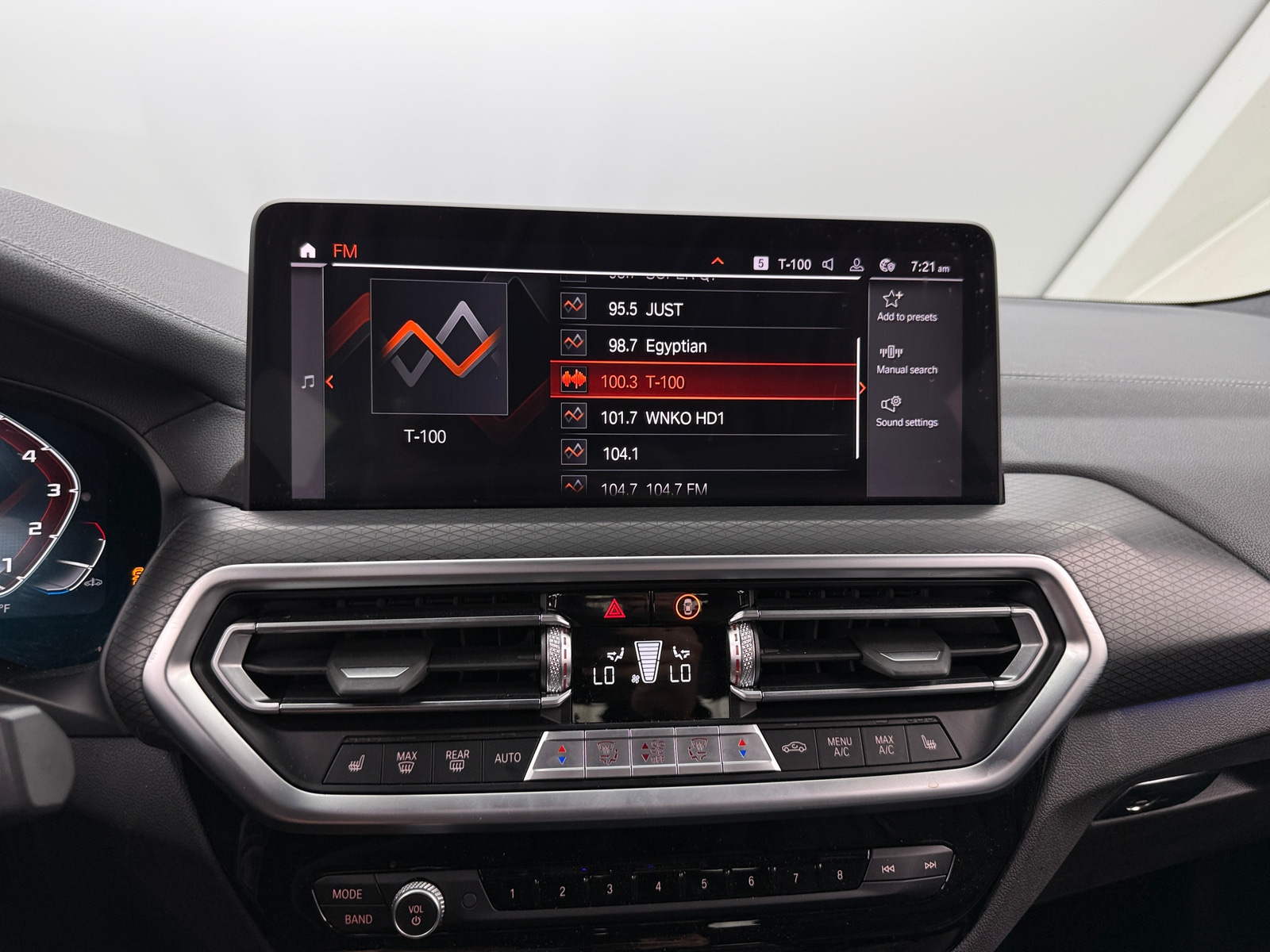 Thumbnail: 2022 BMW X3 - 3