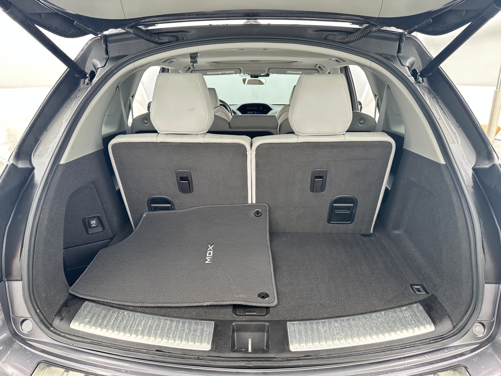 Thumbnail: 2018 Acura MDX - 6