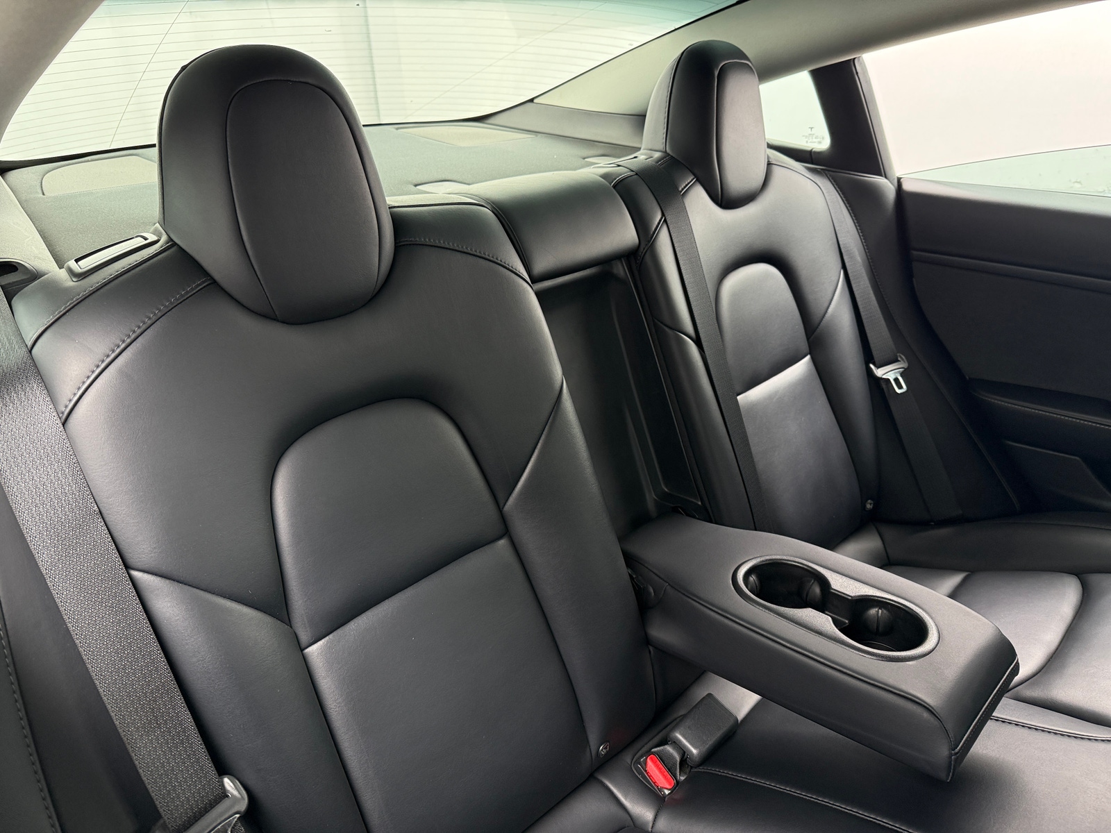 Thumbnail: 2022 Tesla Model 3 - 5