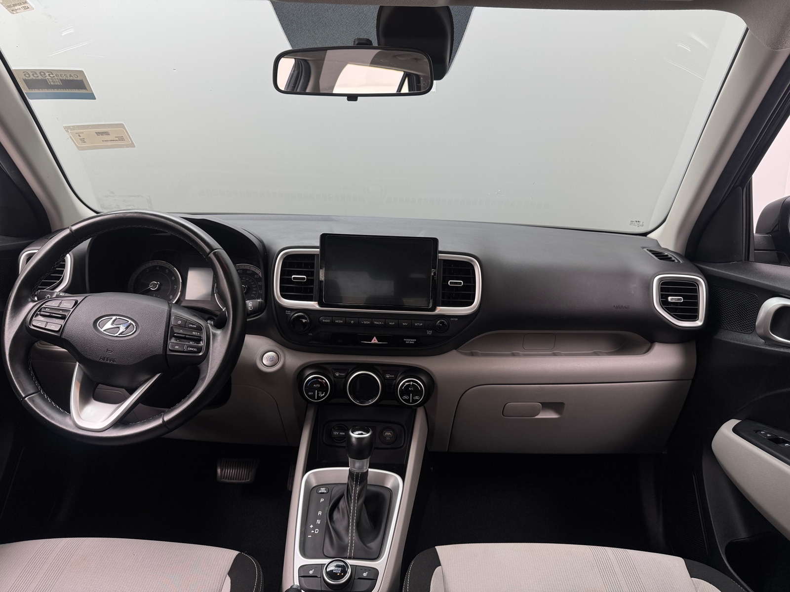 Thumbnail: 2021 Hyundai Venue - 3