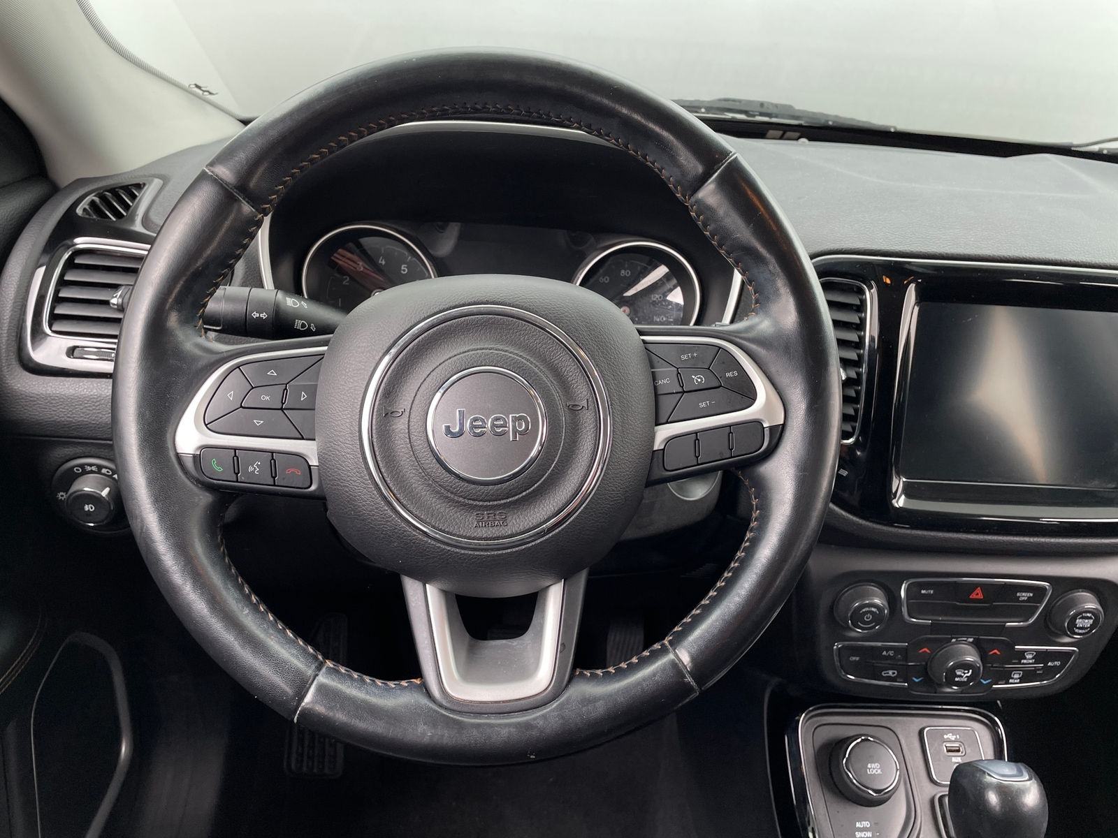 Thumbnail: 2020 Jeep Compass - 4