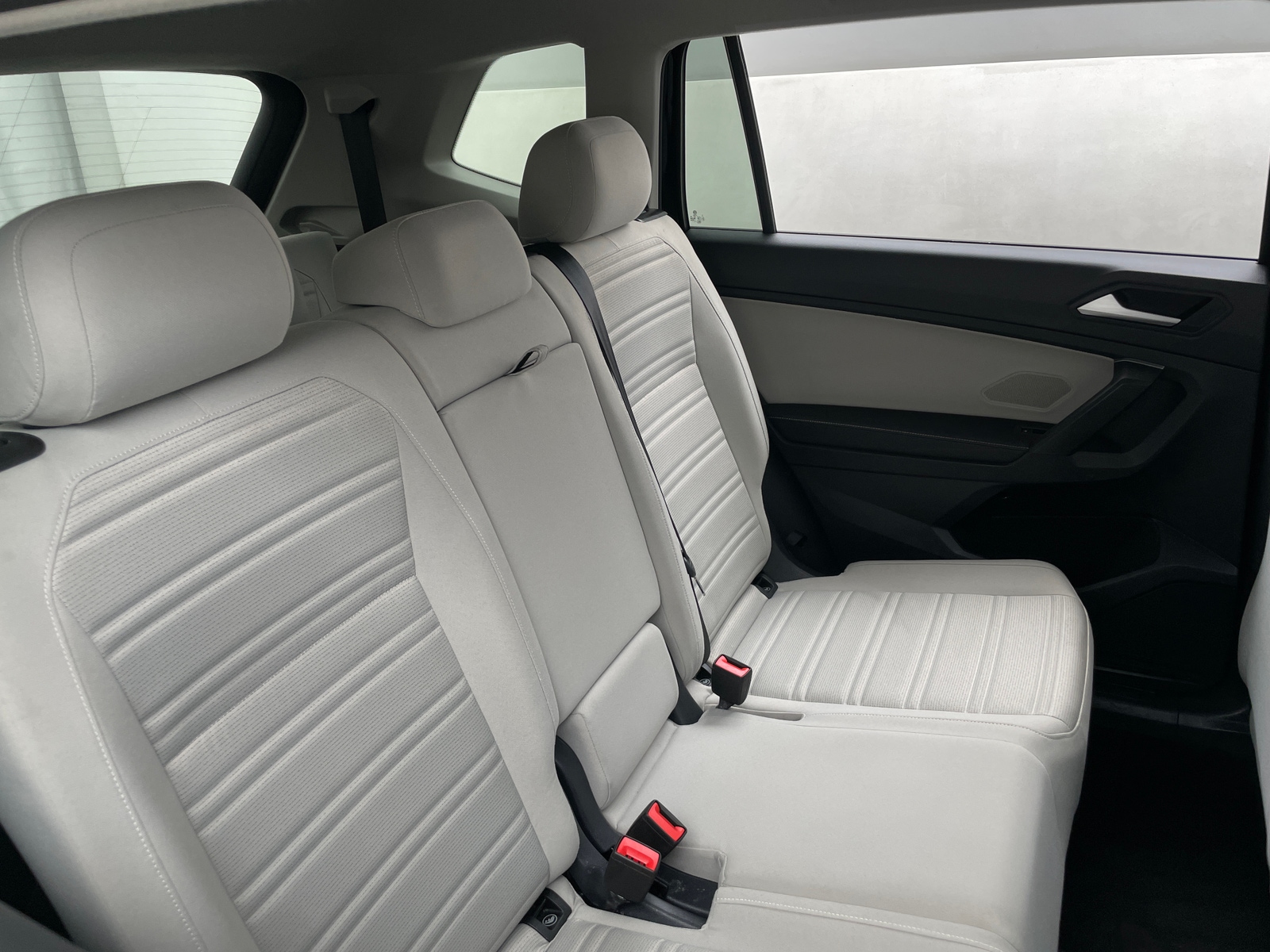 Thumbnail: 2024 Volkswagen Tiguan - 6