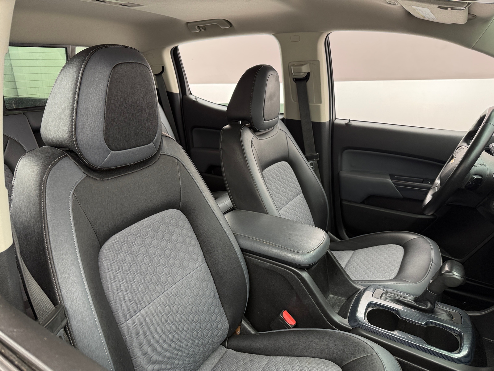 Thumbnail: 2017 Chevrolet Colorado - 2