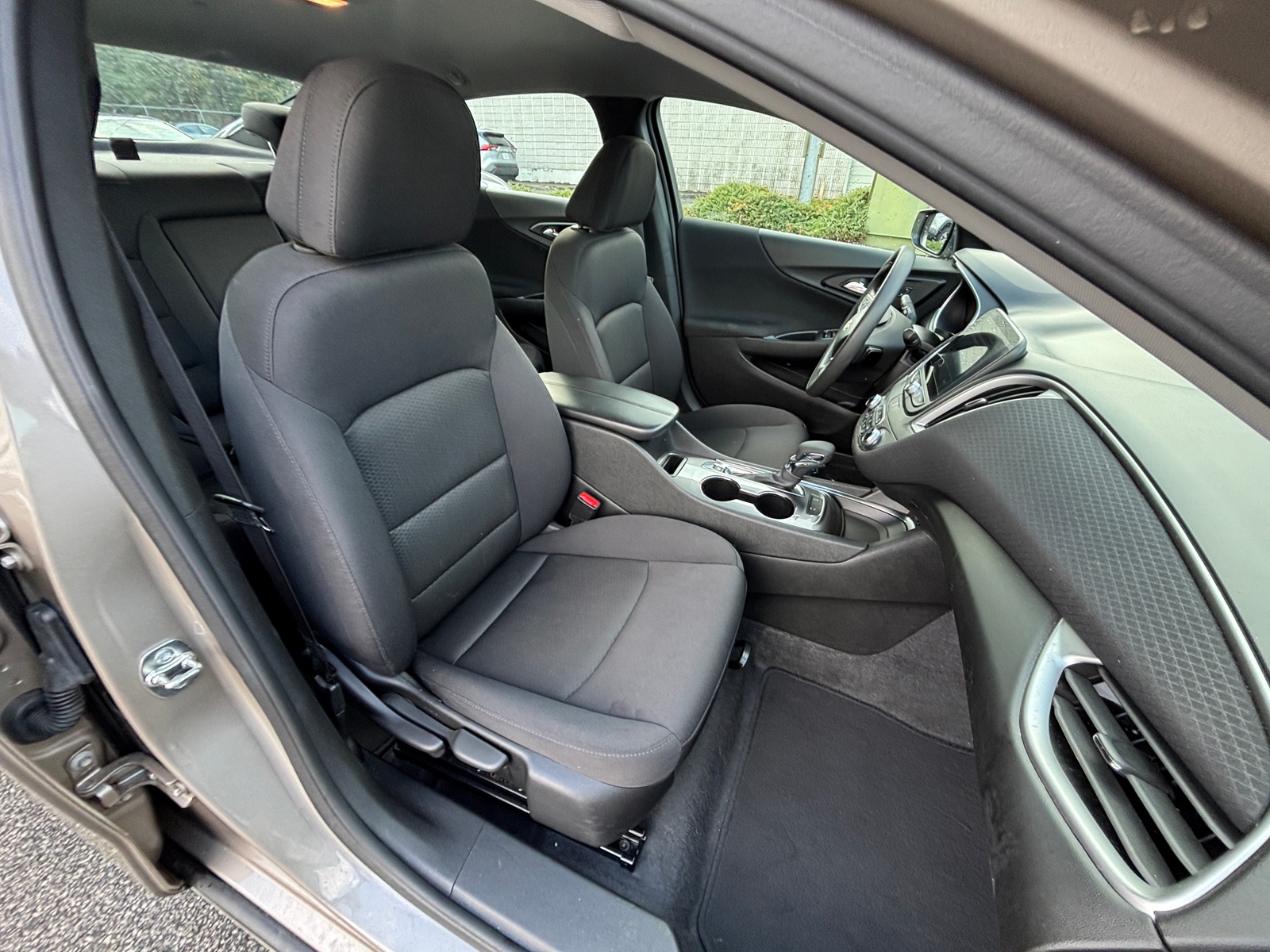 Thumbnail: 2024 Chevrolet Malibu - 2