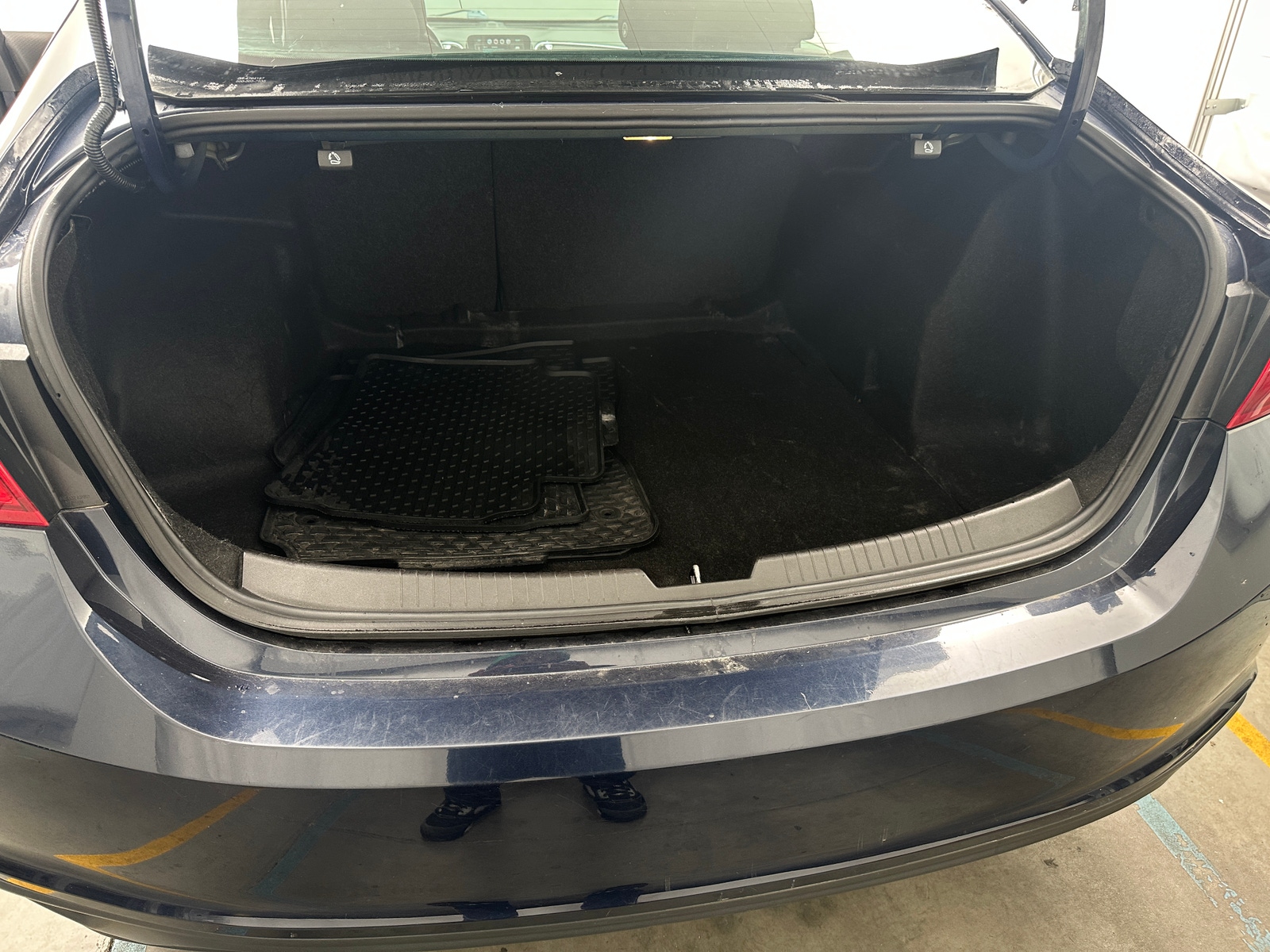 Thumbnail: 2016 Chevrolet Malibu - 7