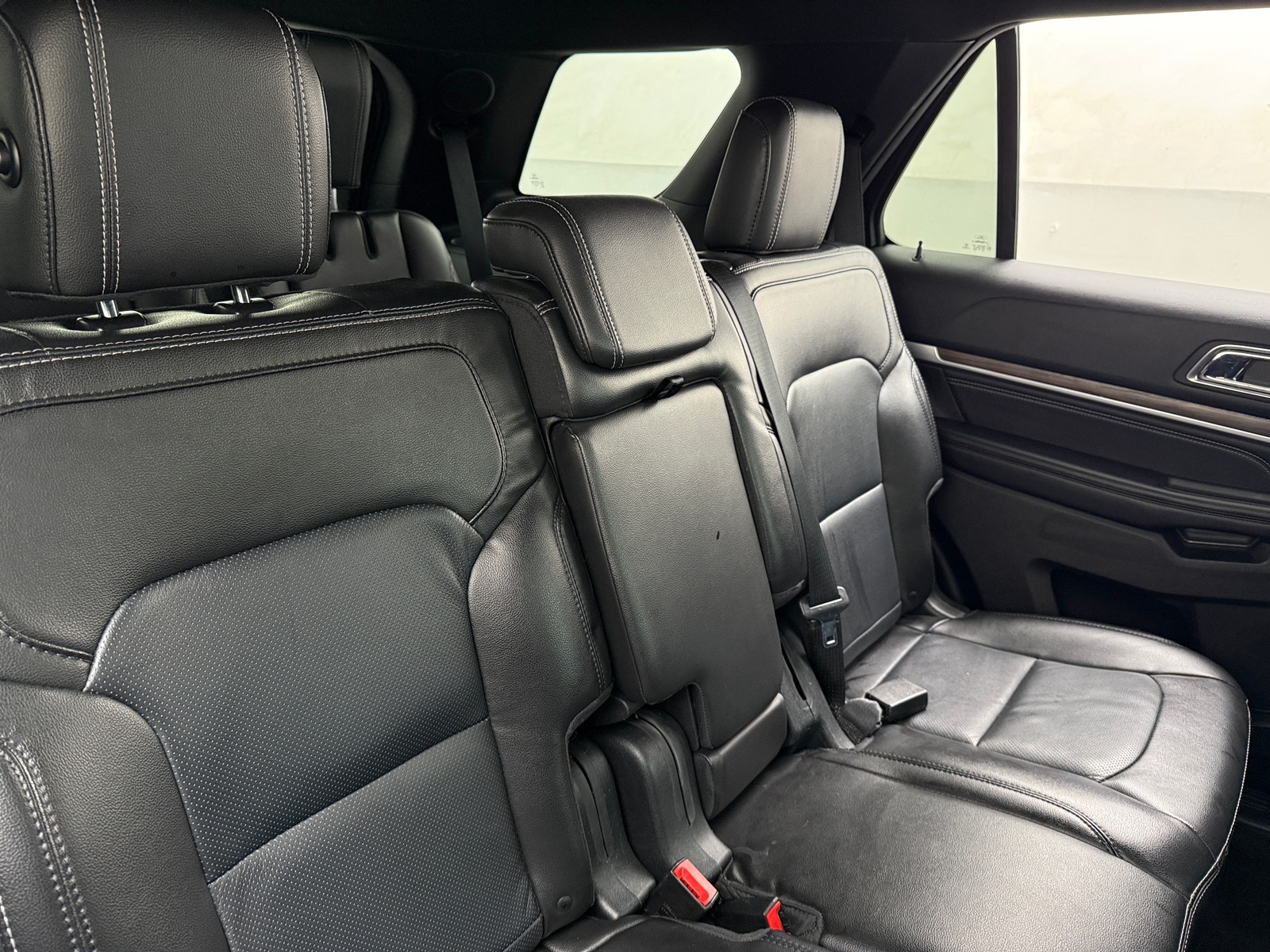 Thumbnail: 2018 Ford Explorer - 5