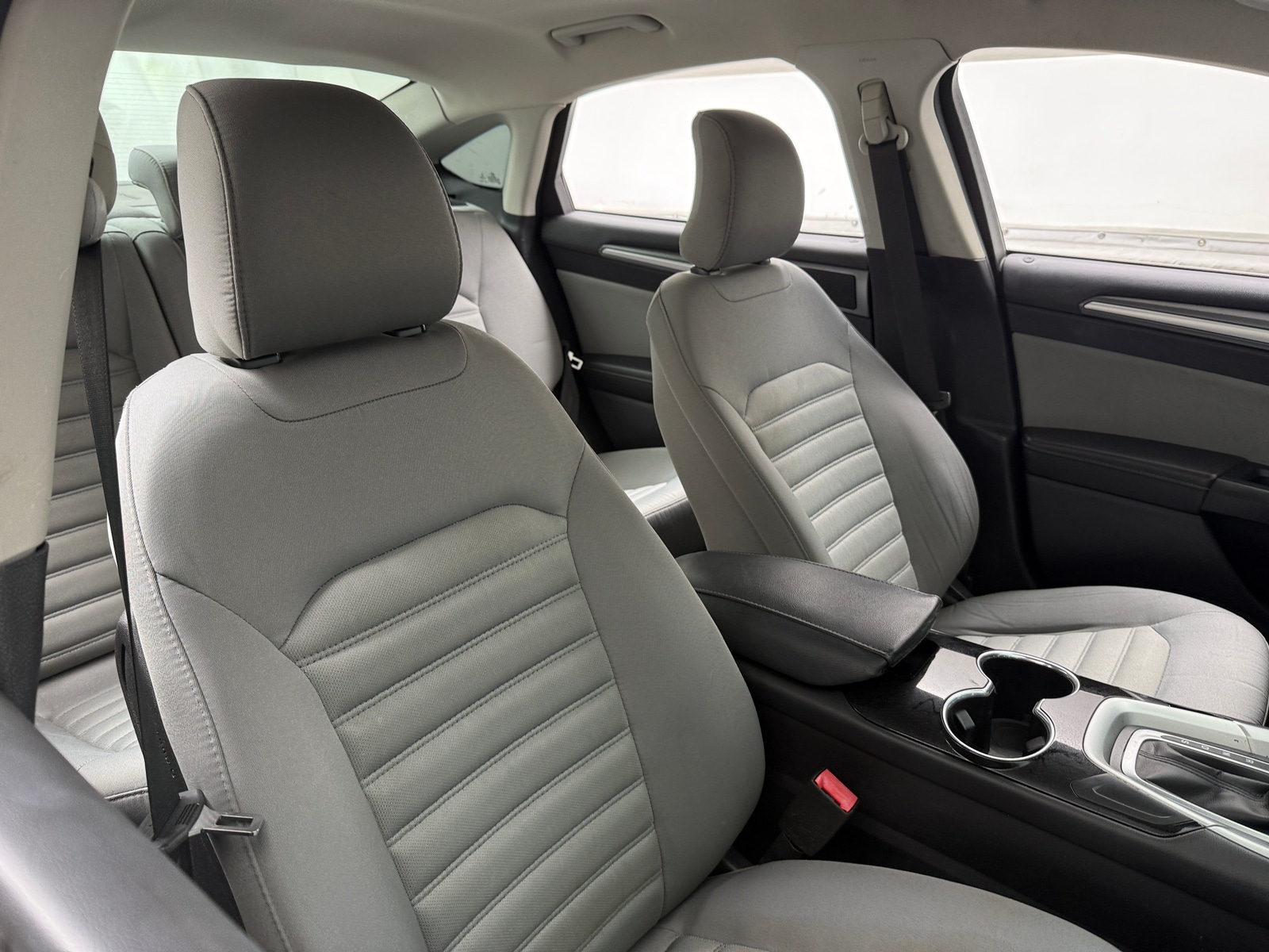 Thumbnail: 2015 Ford Fusion - 2