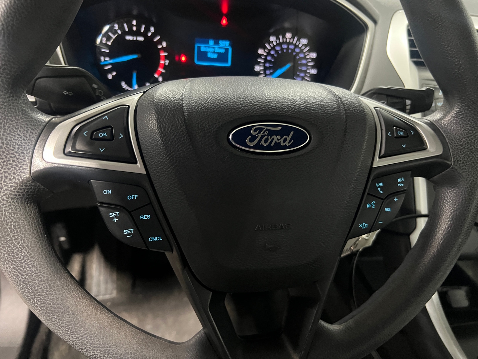 Thumbnail: 2015 Ford Fusion - 5