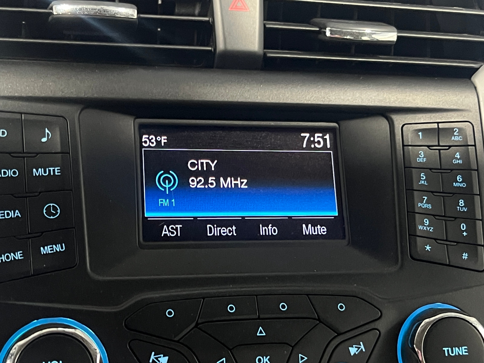 Thumbnail: 2015 Ford Fusion - 4