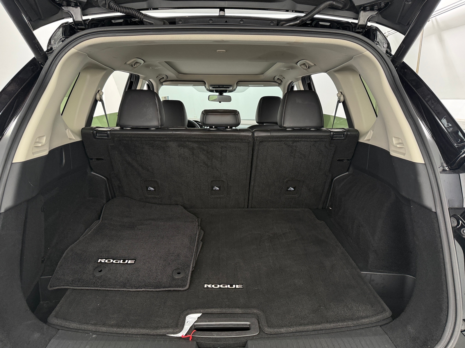 Thumbnail: 2023 Nissan Rogue - 7