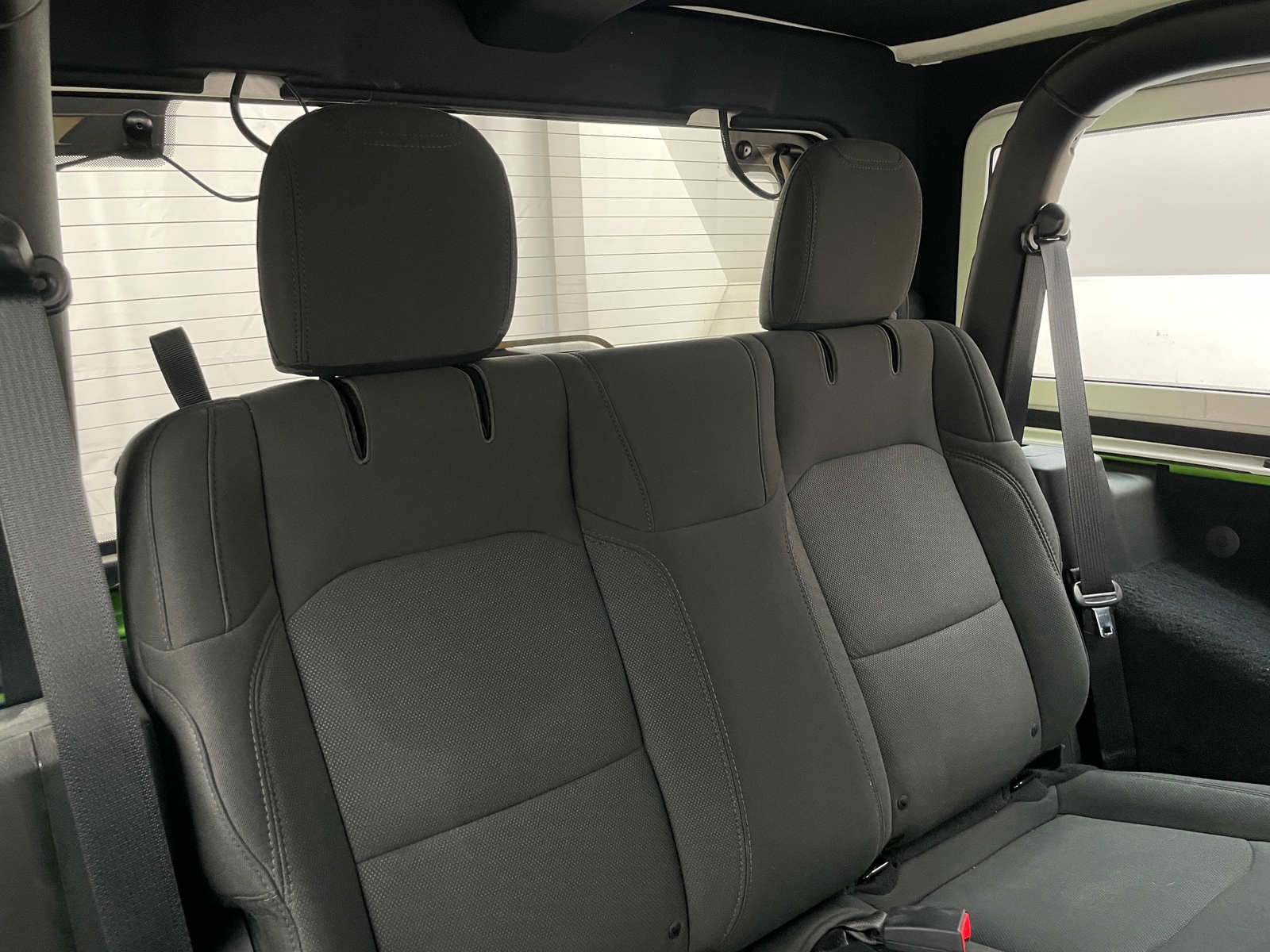 Thumbnail: 2019 Jeep Wrangler - 6