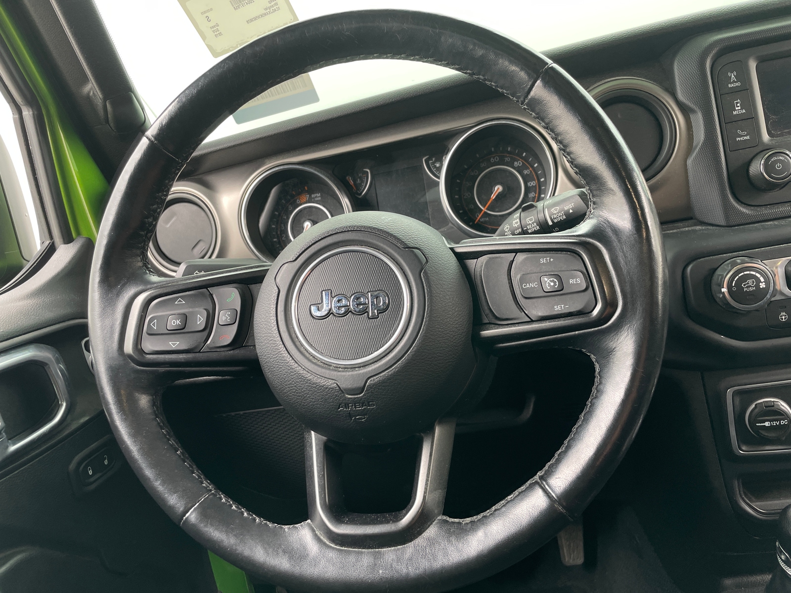 Thumbnail: 2019 Jeep Wrangler - 5