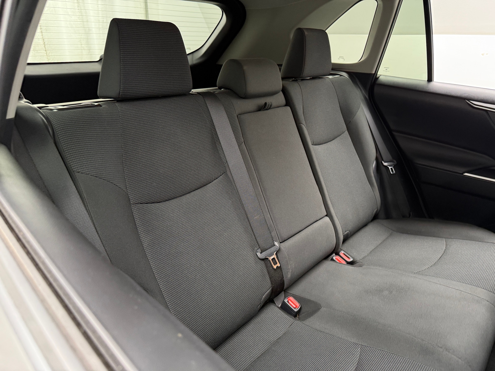 Thumbnail: 2021 Toyota RAV4 - 6