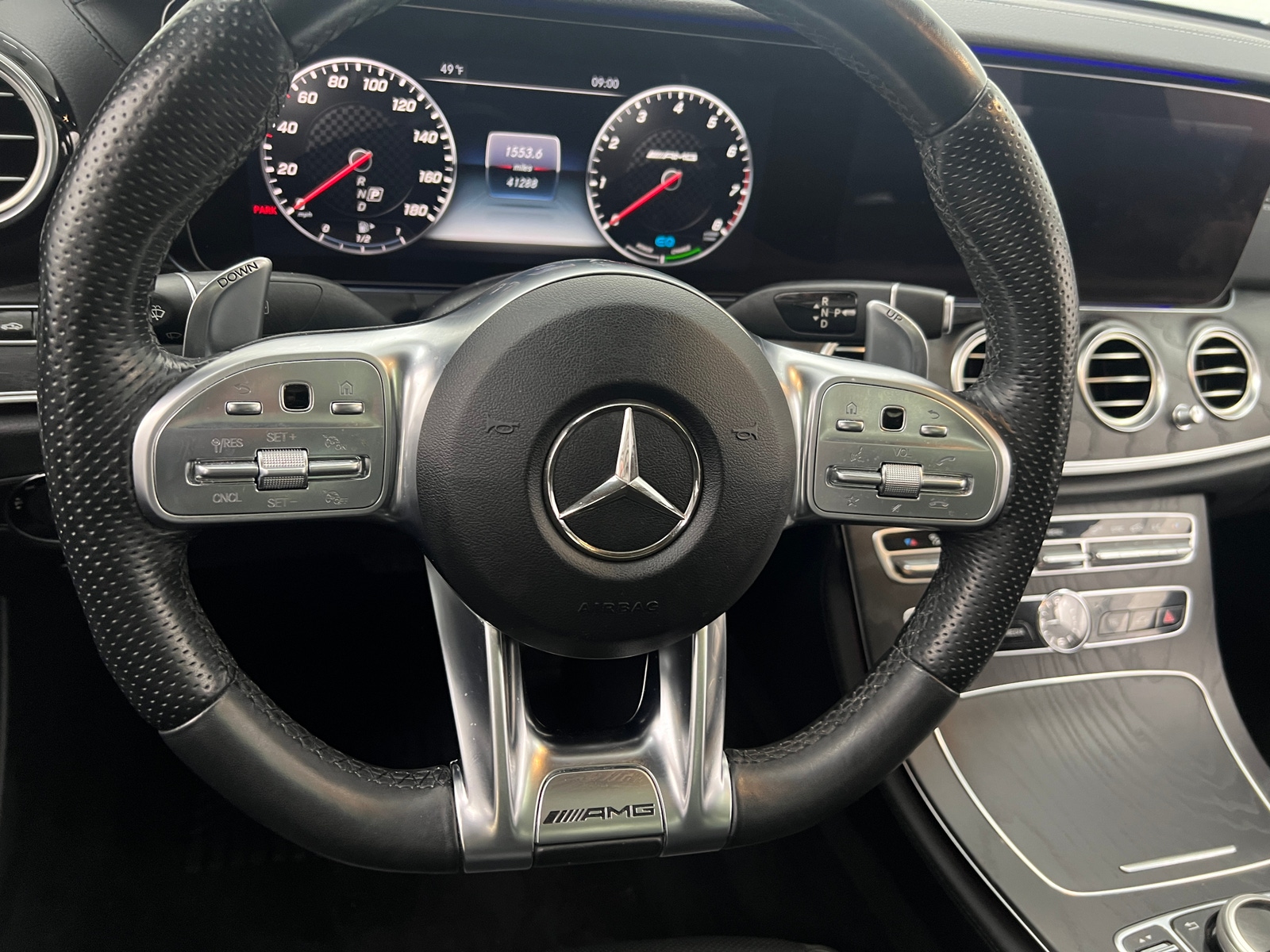 Thumbnail: 2019 Mercedes-Benz E-Class - 4
