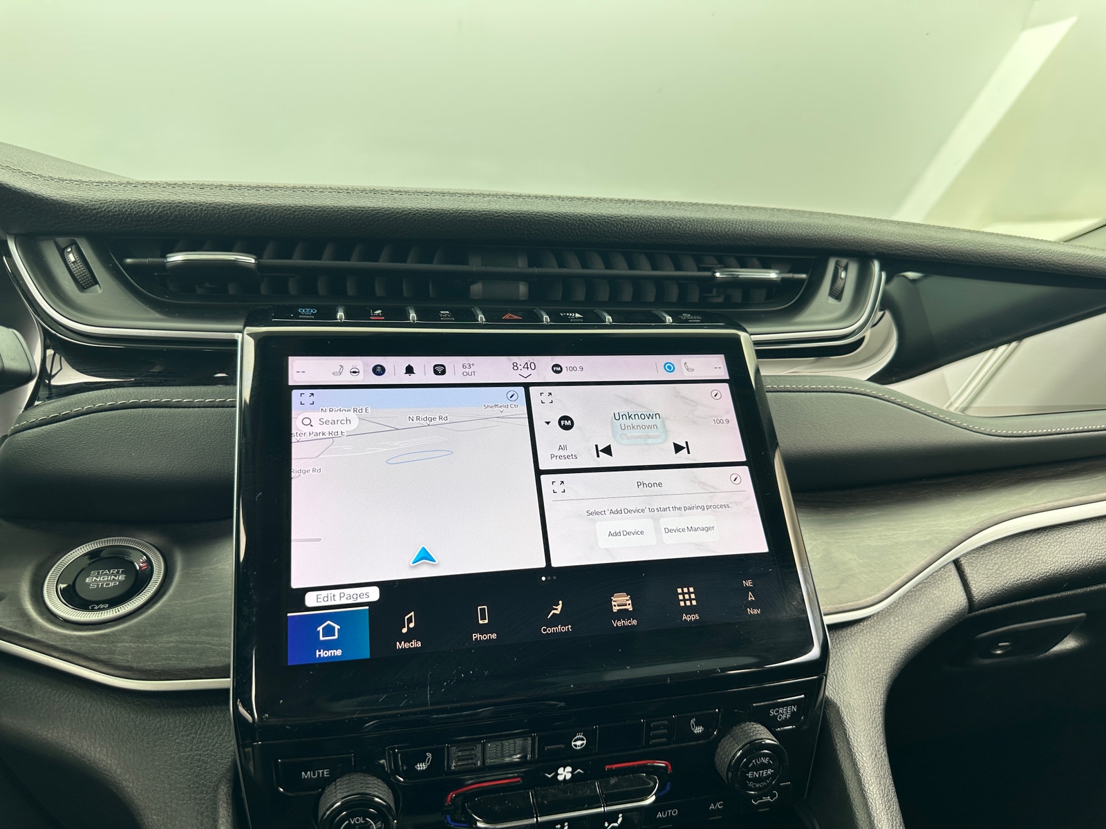 Thumbnail: 2024 Jeep Grand Cherokee - 3