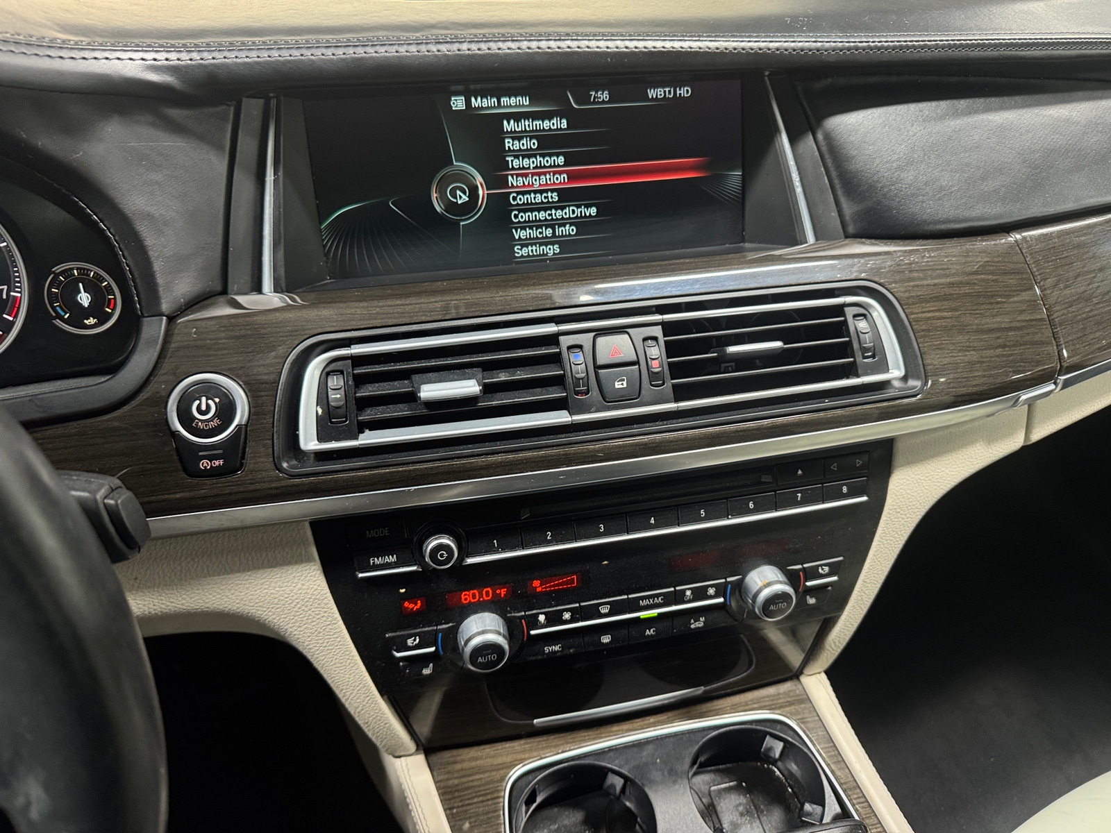 Thumbnail: 2015 BMW 7 Series - 3