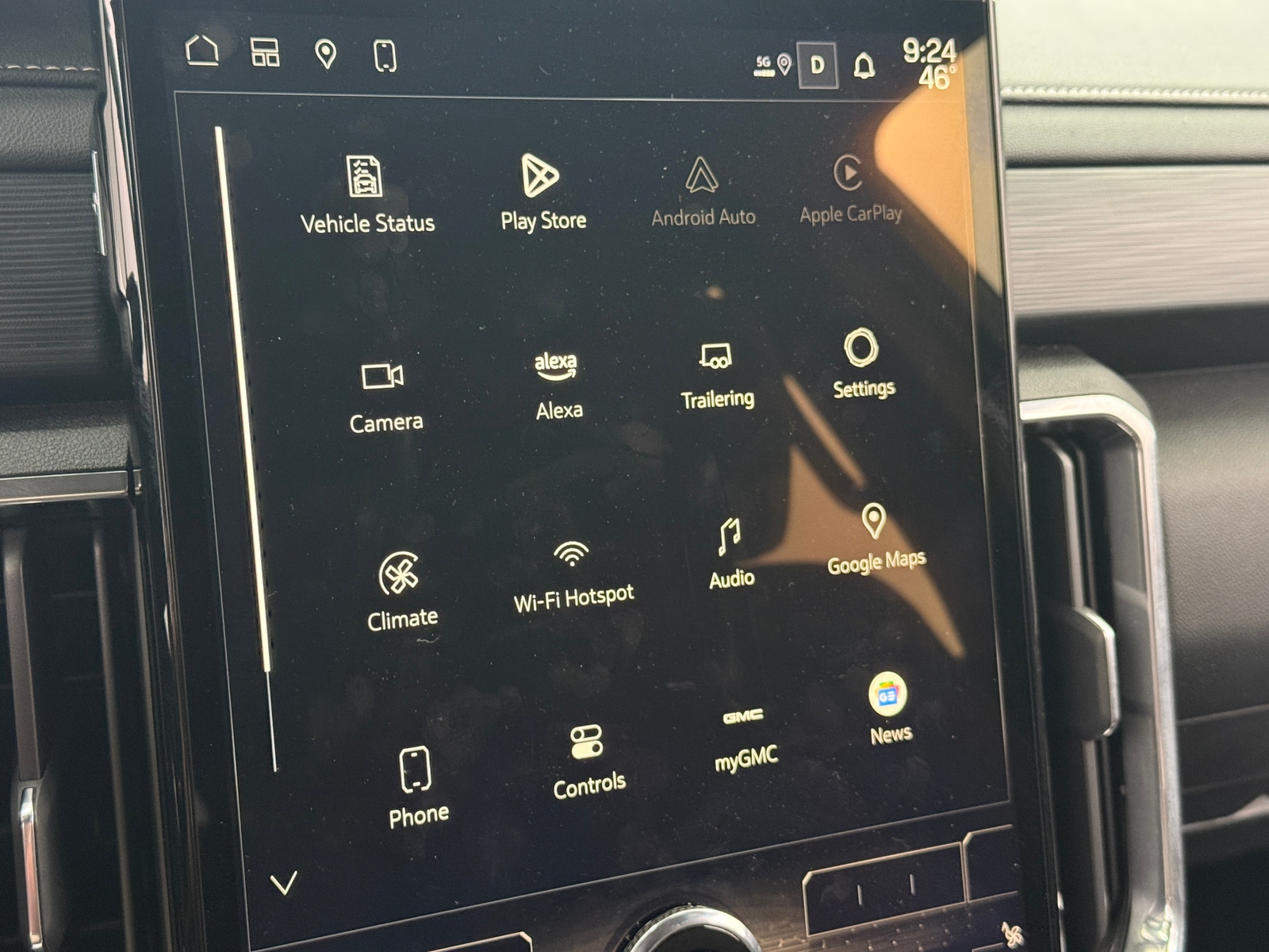 Thumbnail: 2025 GMC Acadia - 4