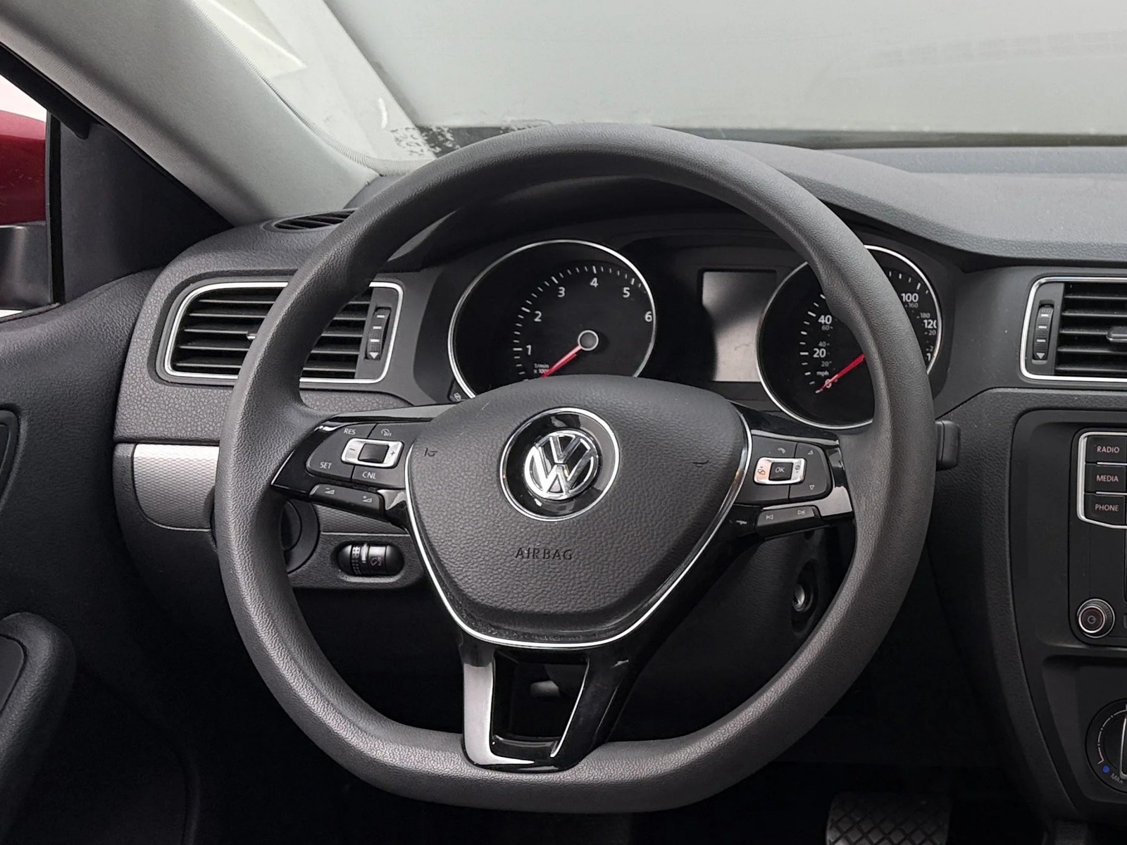 Thumbnail: 2018 Volkswagen Jetta - 5