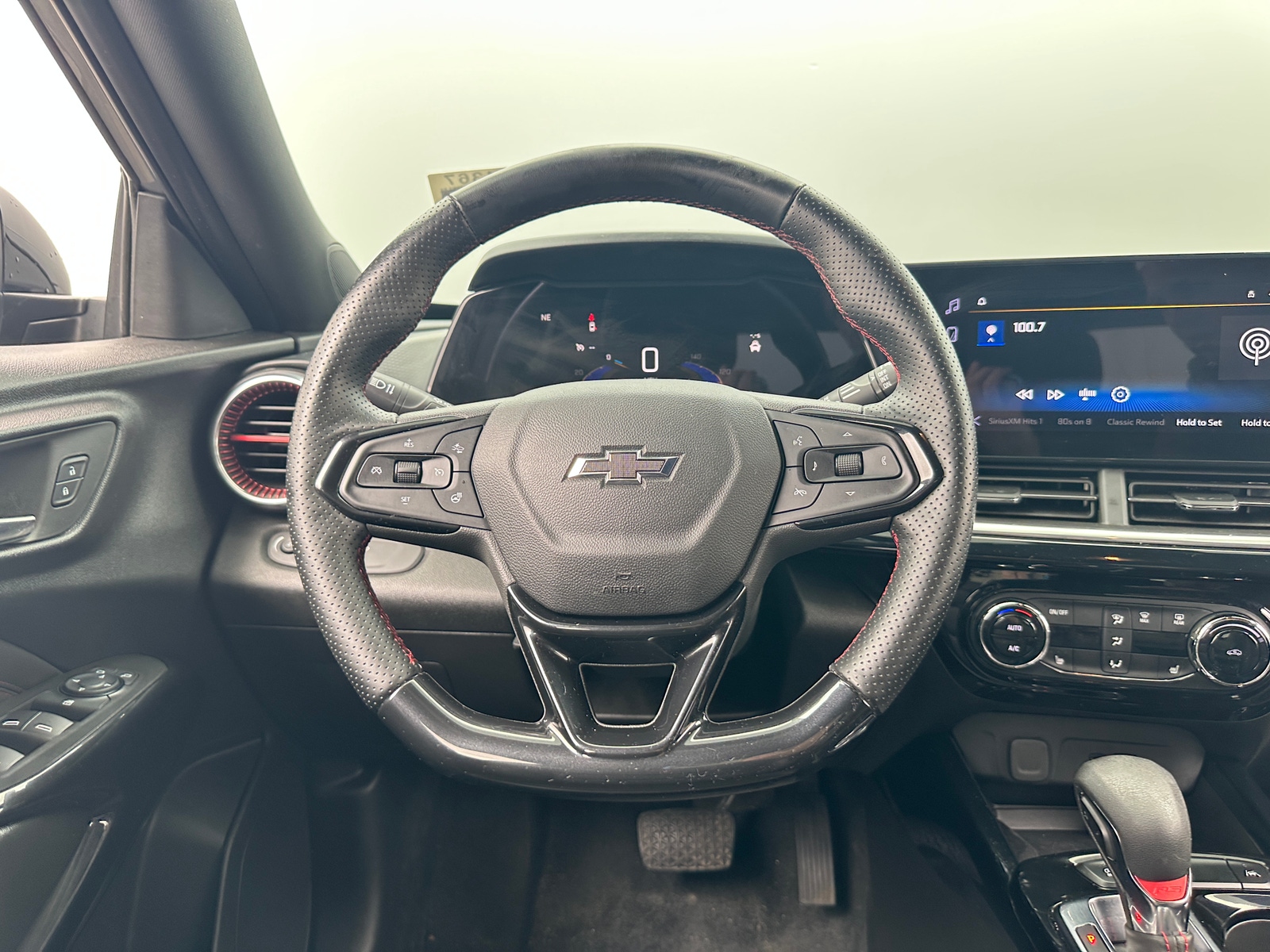 Thumbnail: 2024 Chevrolet Trax - 4