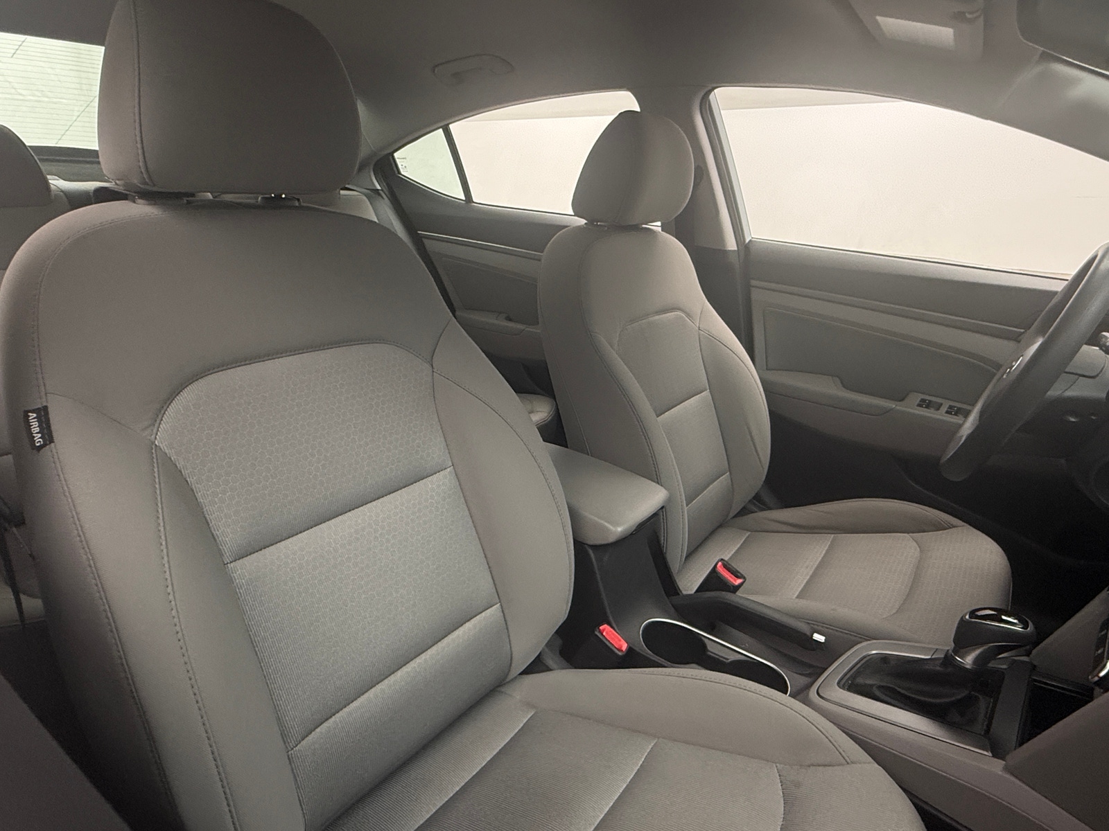 Thumbnail: 2017 Hyundai Elantra - 2