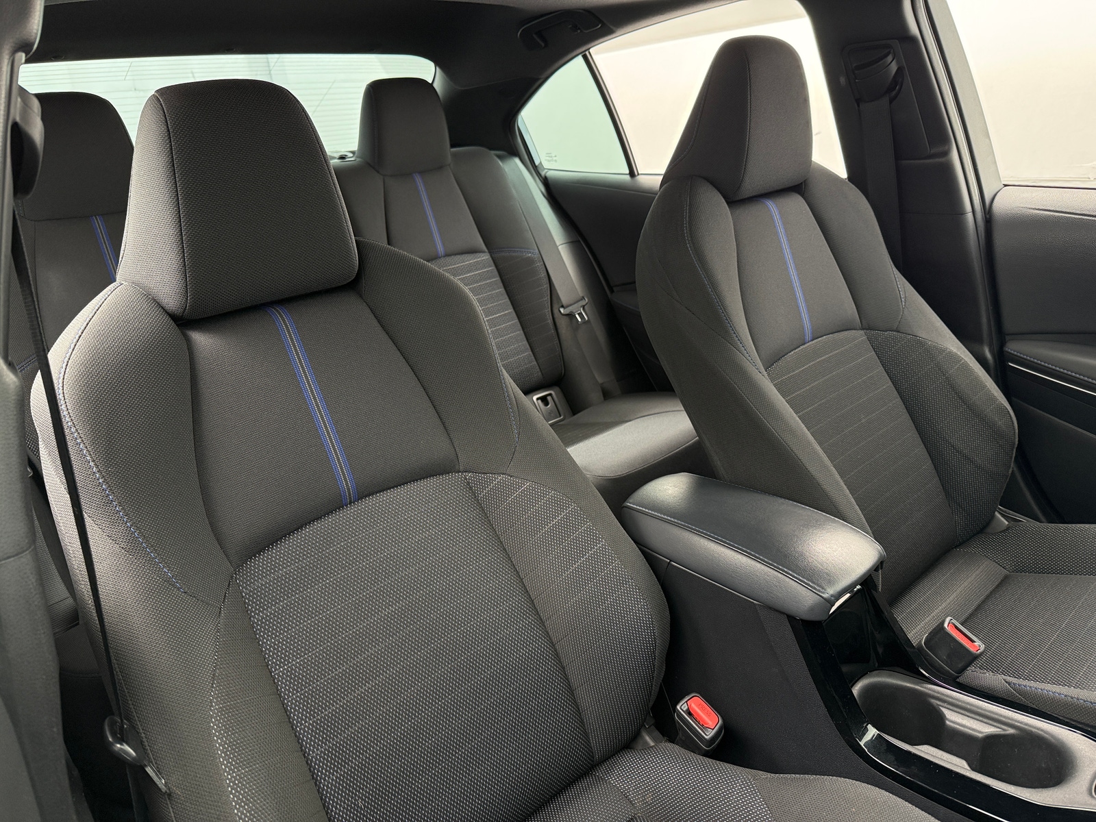 Thumbnail: 2022 Toyota Corolla - 2