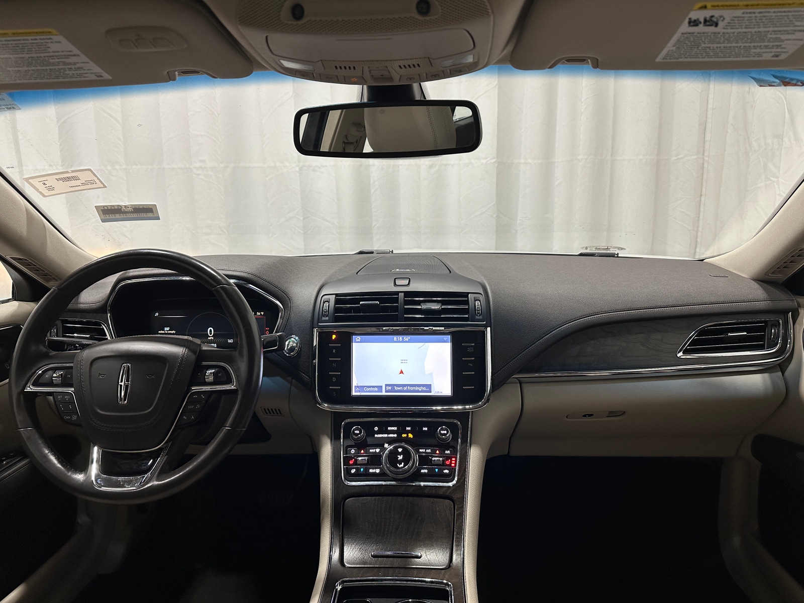 Thumbnail: 2020 Lincoln Continental - 2