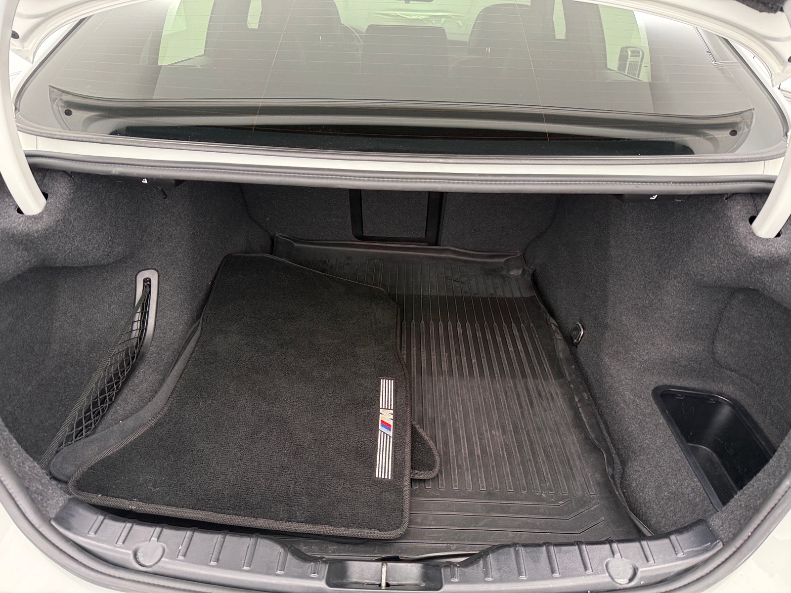 Thumbnail: 2014 BMW 5 Series - 6