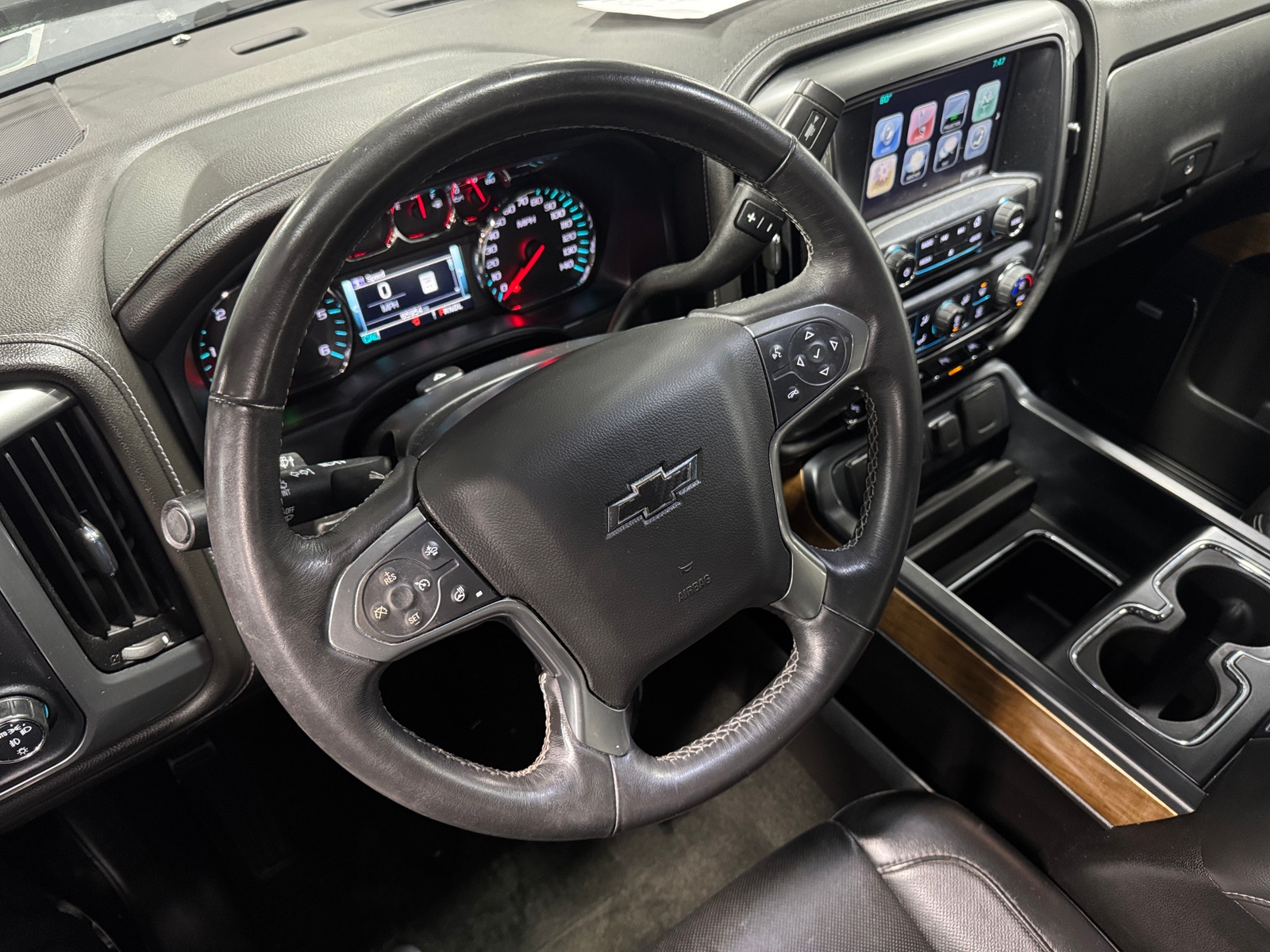 Thumbnail: 2017 Chevrolet Silverado 1500 - 4