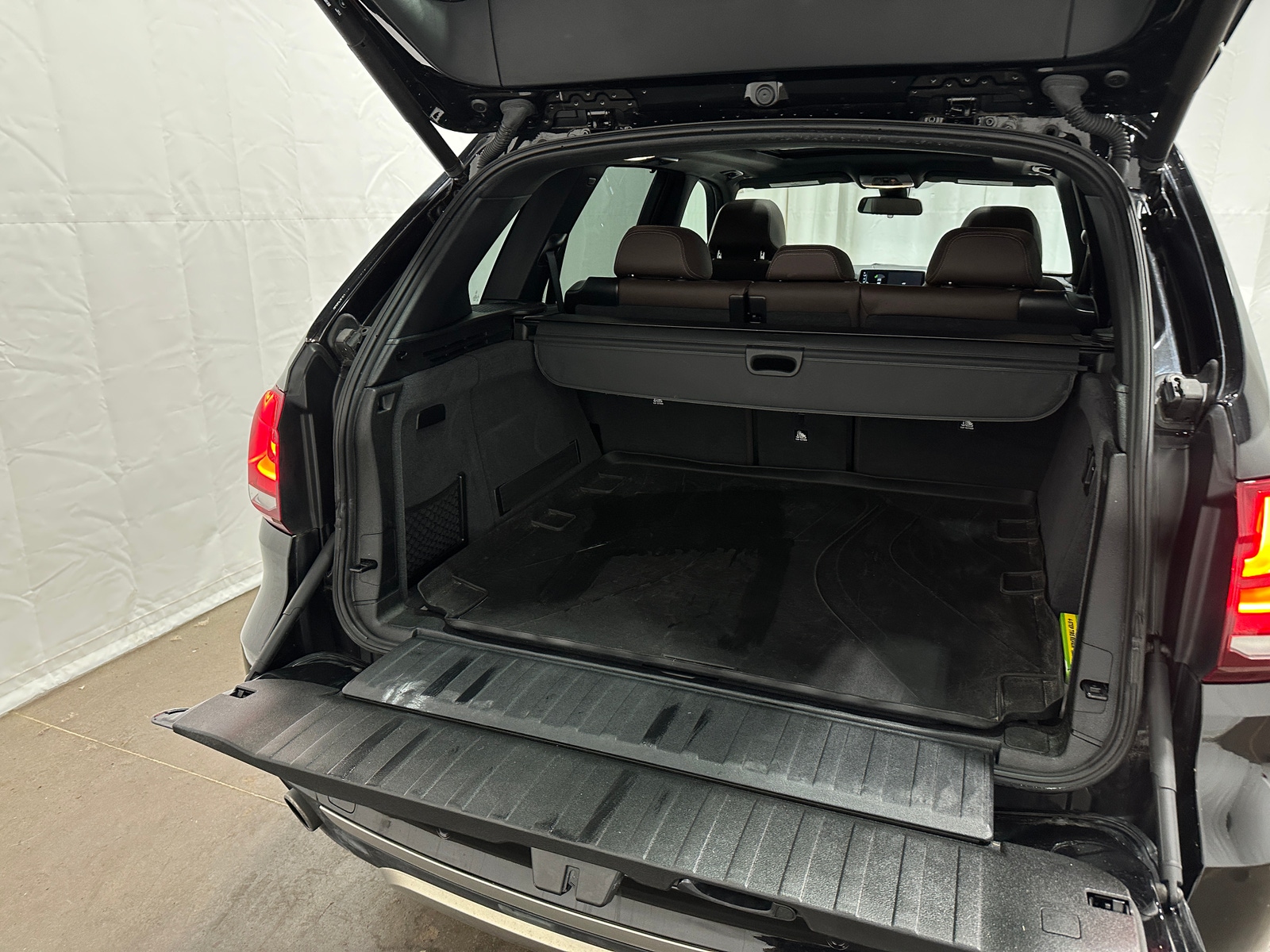 Thumbnail: 2017 BMW X5 - 6