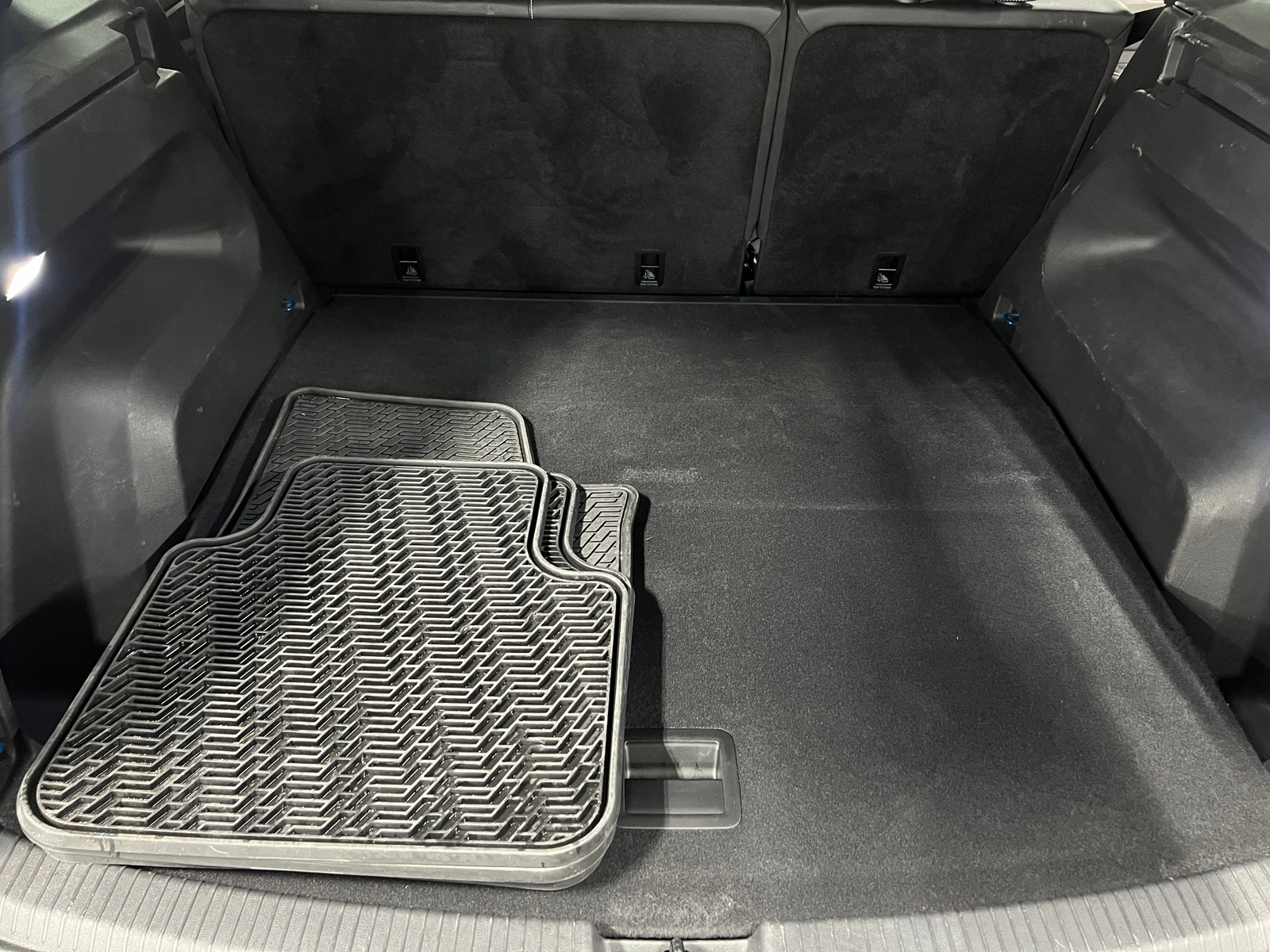 Thumbnail: 2025 Volkswagen Atlas - 6