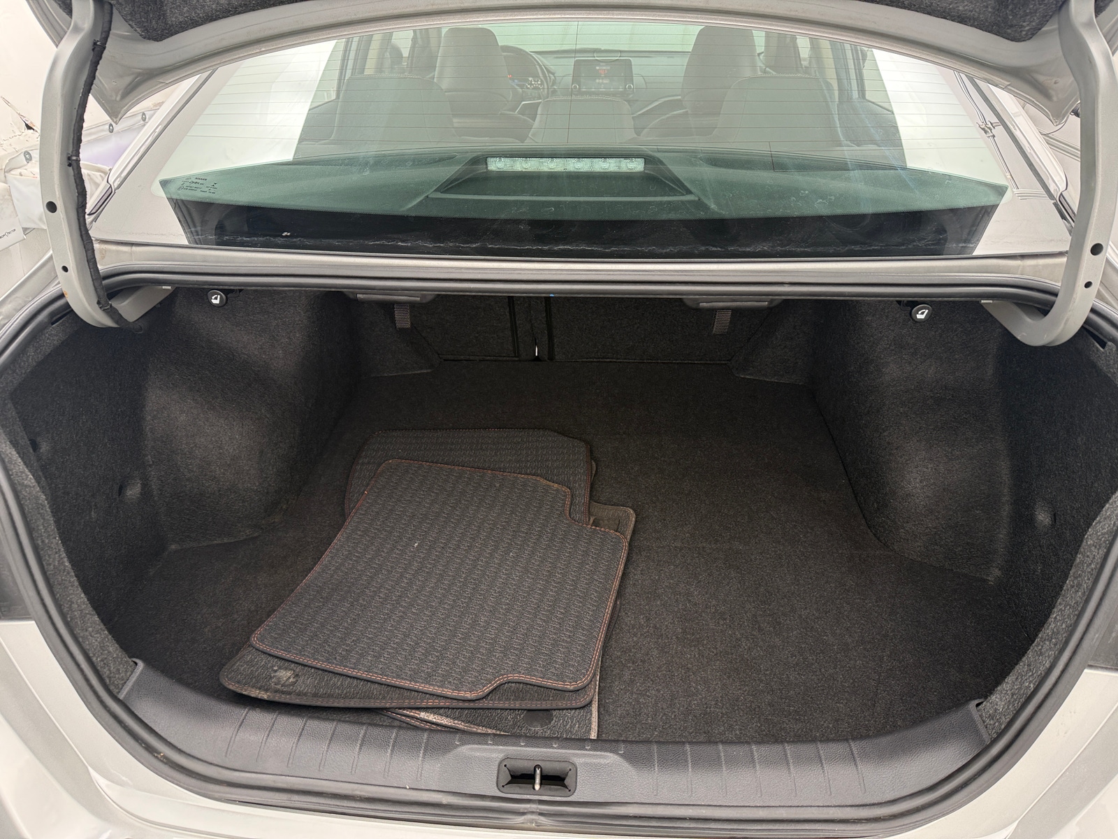 Thumbnail: 2020 Nissan Altima - 7