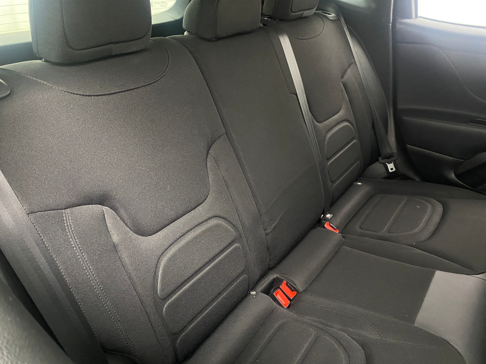 Thumbnail: 2017 Jeep Renegade - 6