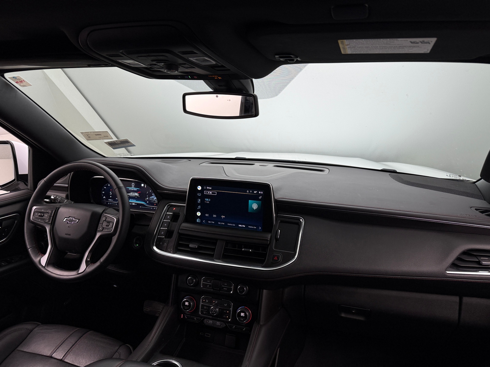 Thumbnail: 2022 Chevrolet Suburban - 3