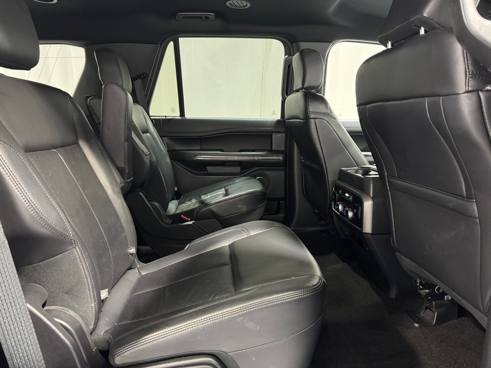 Thumbnail: 2020 Ford Expedition - 6