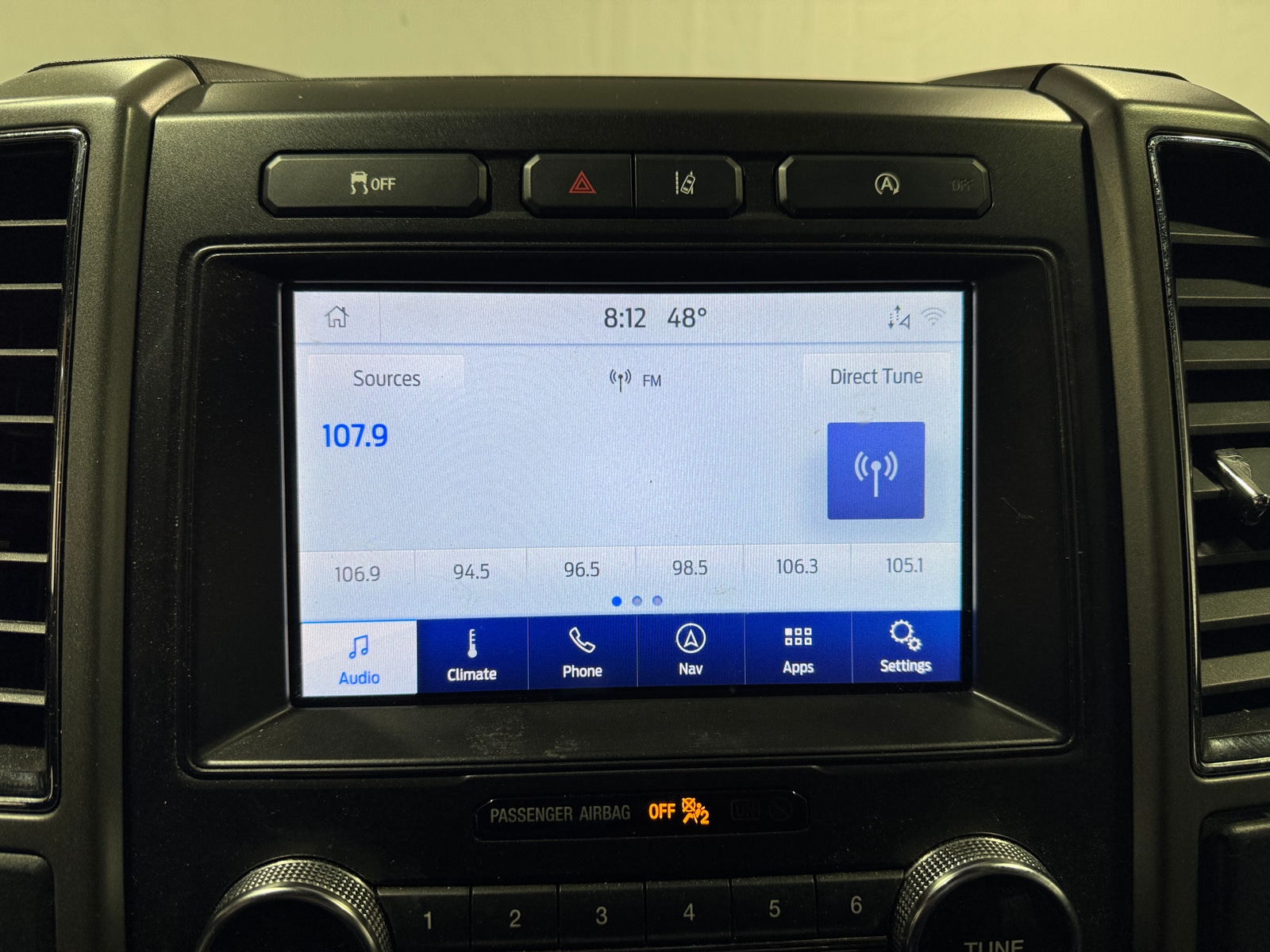 Thumbnail: 2020 Ford Expedition - 4