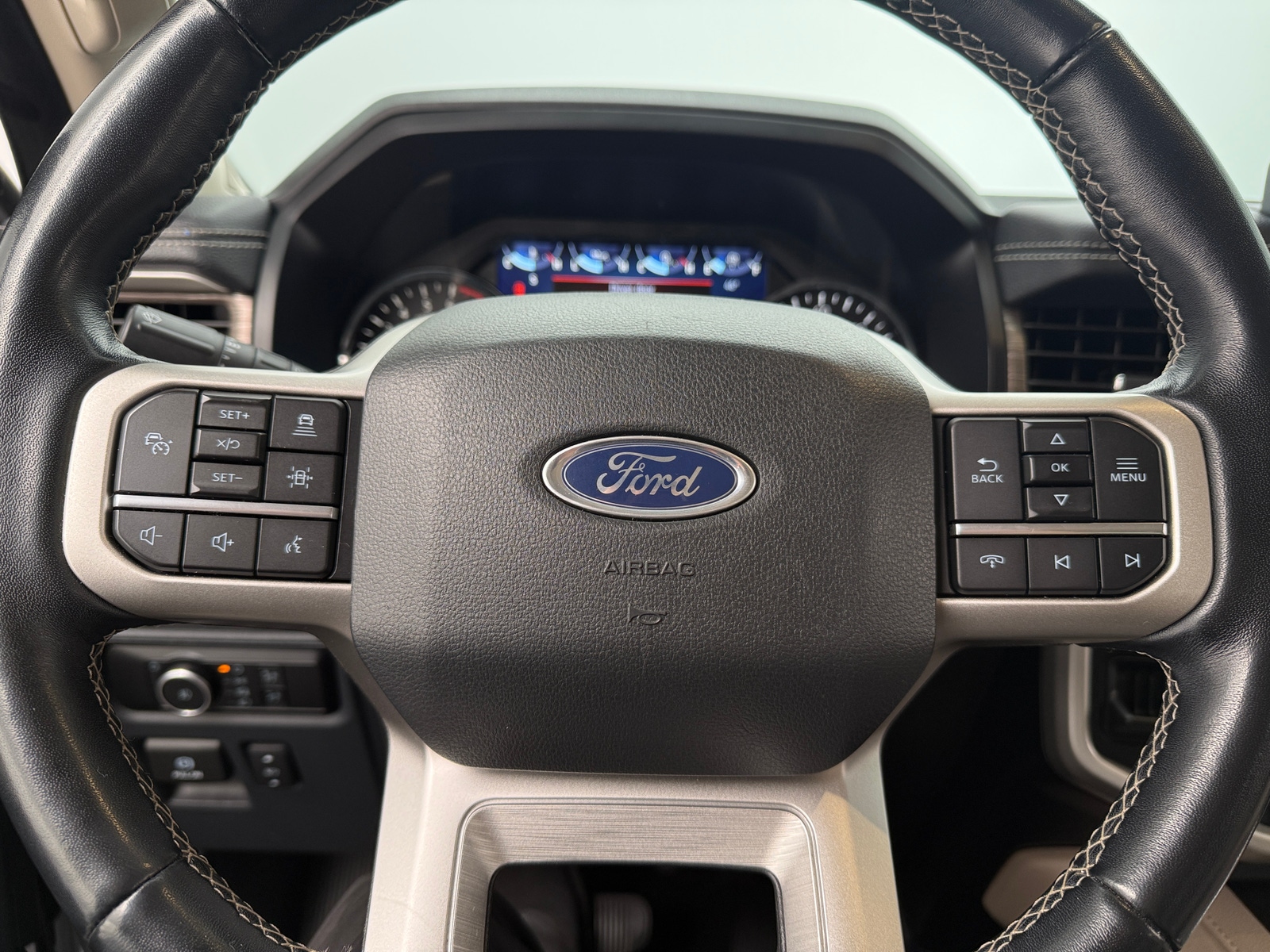 Thumbnail: 2022 Ford Expedition - 4