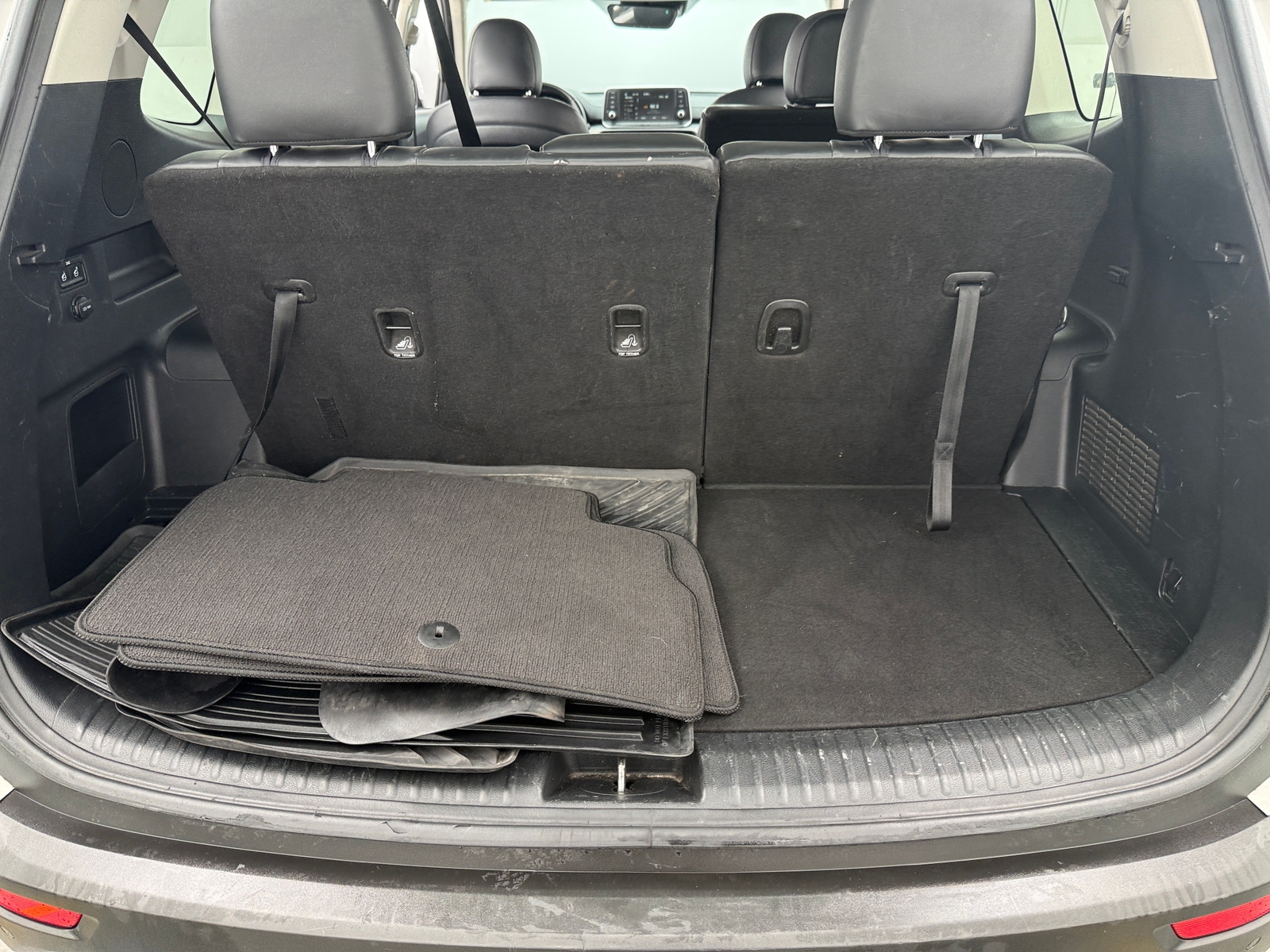 Thumbnail: 2021 Kia Telluride - 6