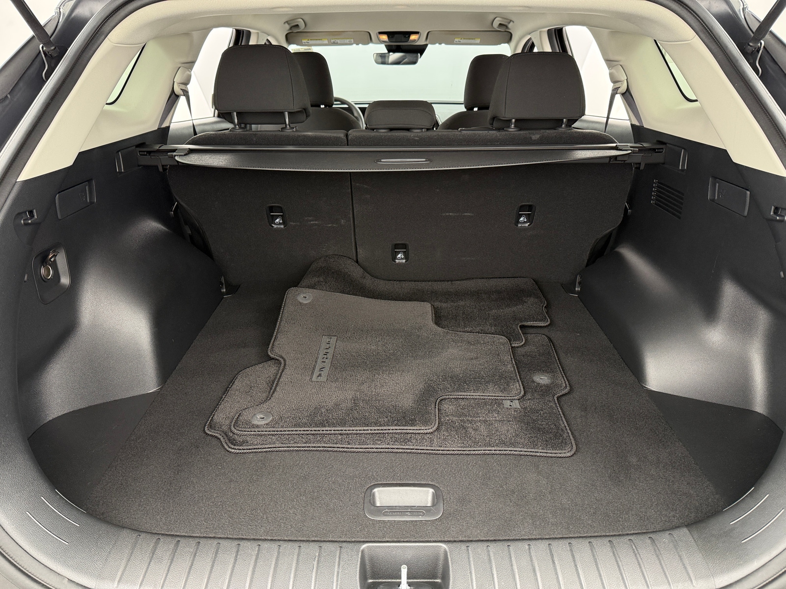 Thumbnail: 2023 Kia Sportage - 7